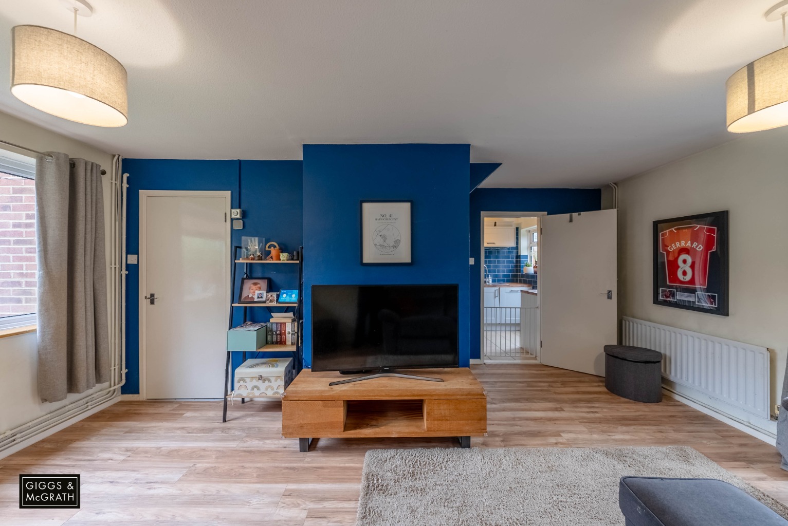 2 bed end of terrace house for sale in Bath Crescent, Huntingdon 2