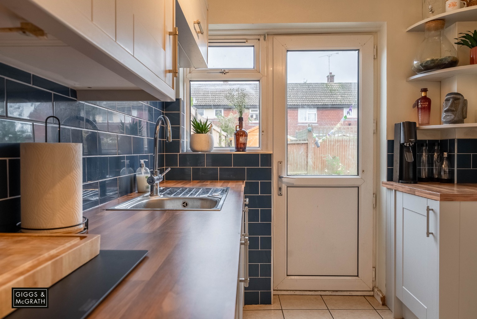 2 bed end of terrace house for sale in Bath Crescent, Huntingdon 10