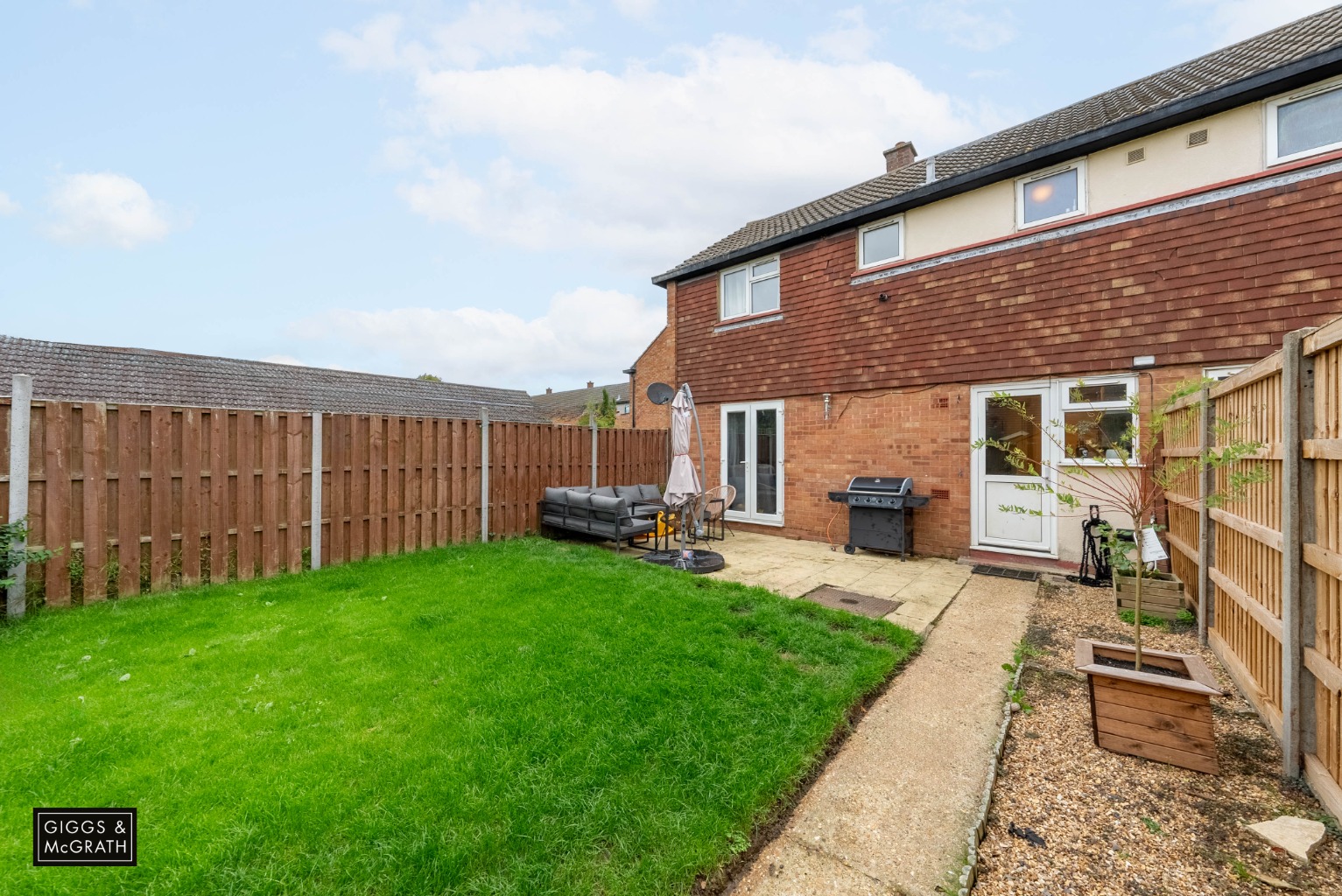 2 bed end of terrace house for sale in Bath Crescent, Huntingdon 3