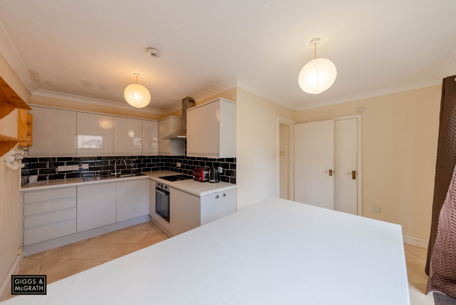 3 bed terraced house for sale in Robbs Walk, St. Ives 4