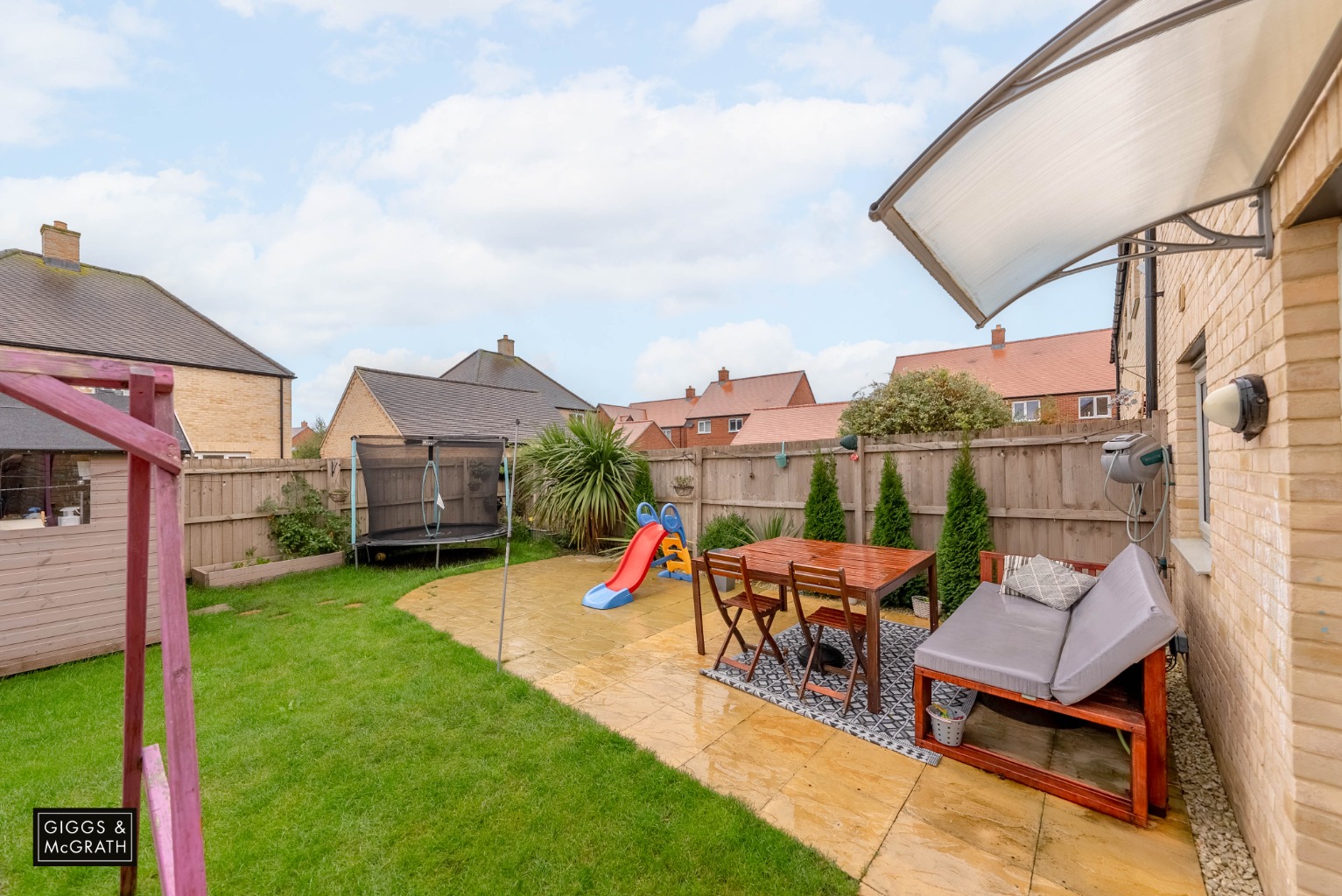 2 bed end of terrace house for sale in Tiptoff Close, Huntingdon 14