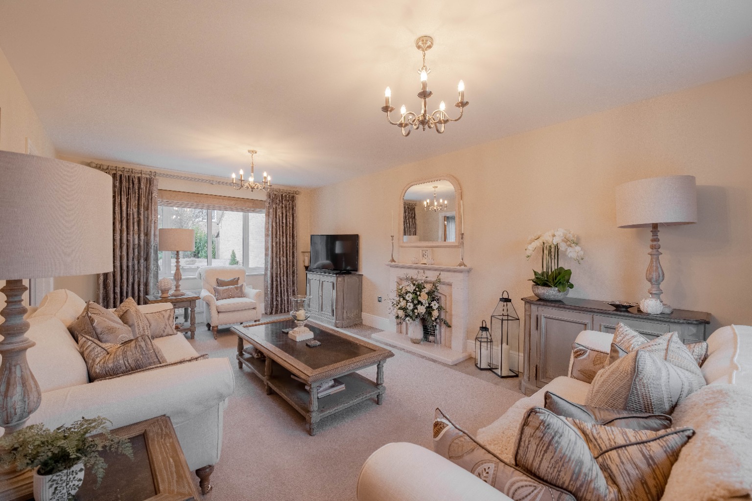 4 bed detached house for sale in Swynford Road, Huntingdon  - Property Image 2