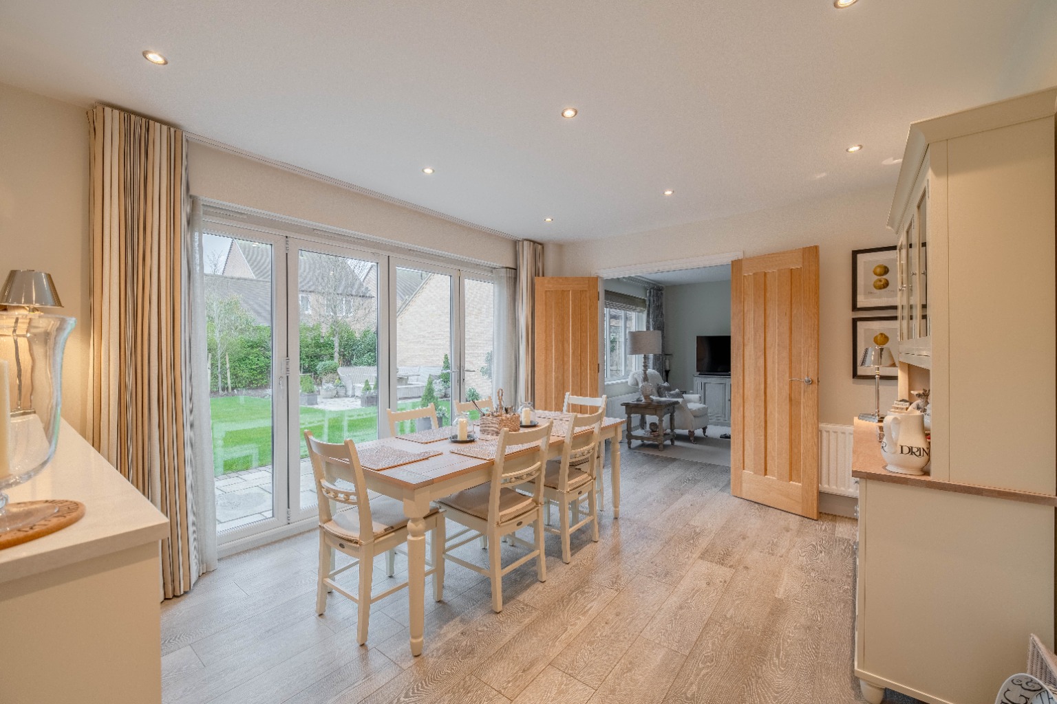 4 bed detached house for sale in Swynford Road, Huntingdon 7