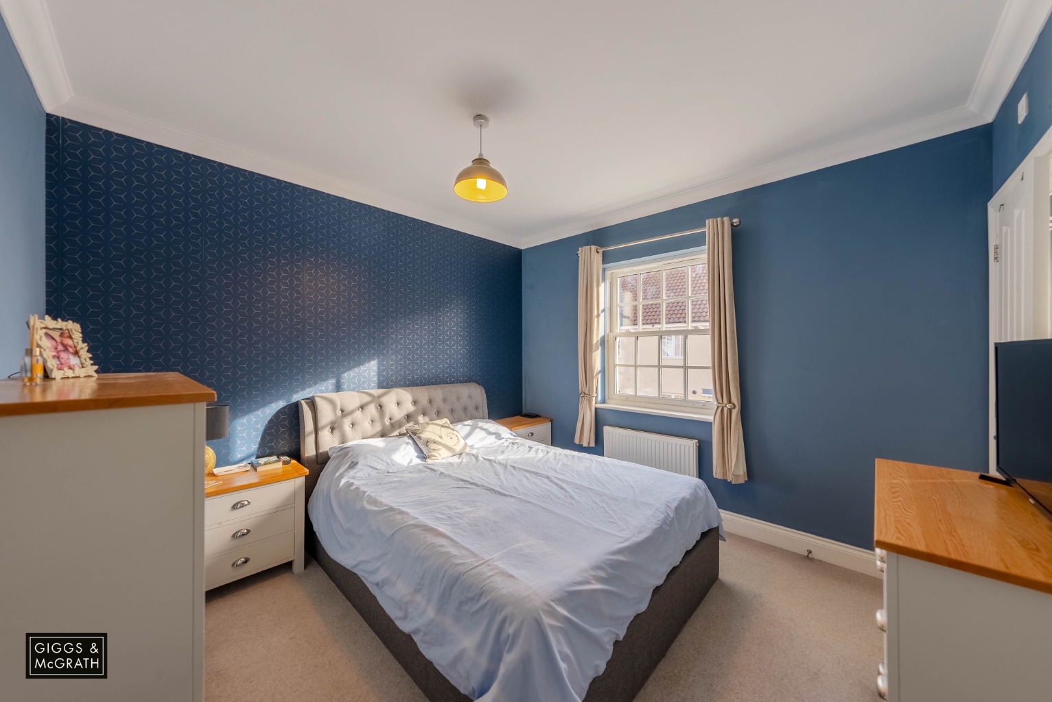 4 bed detached house for sale in Pople Drive, Huntingdon 9