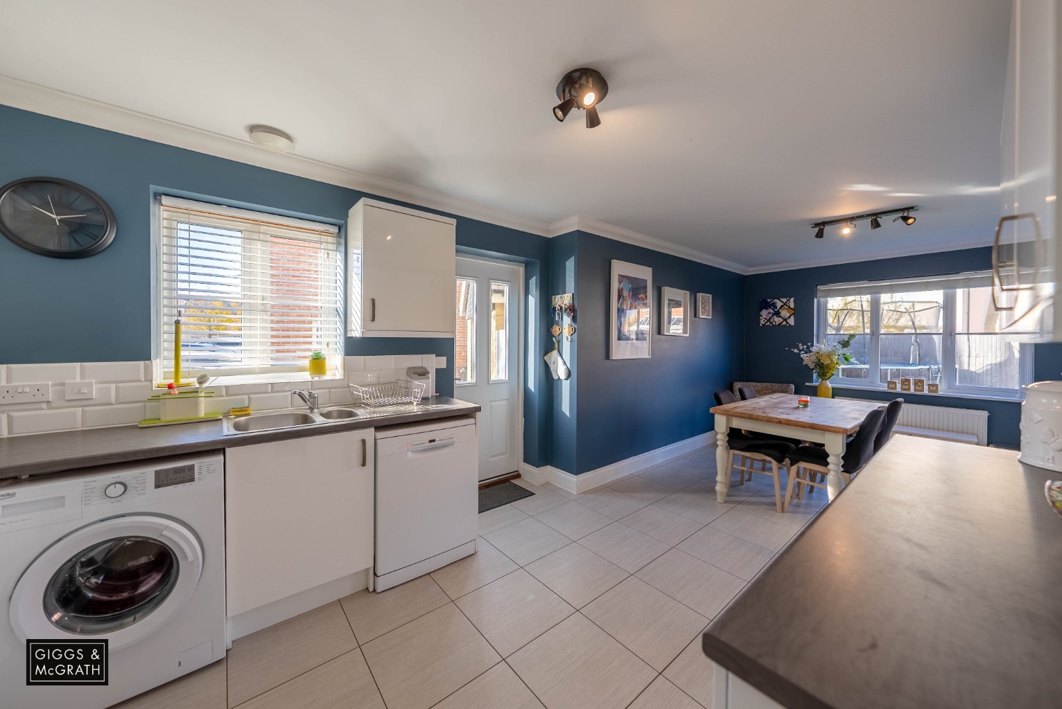 4 bed detached house for sale in Pople Drive, Huntingdon  - Property Image 6