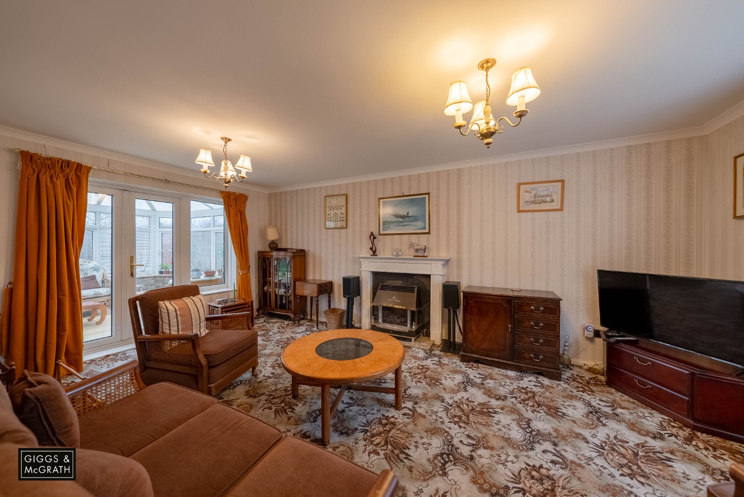 4 bed detached house for sale in Windsor Close, St Ives  - Property Image 3