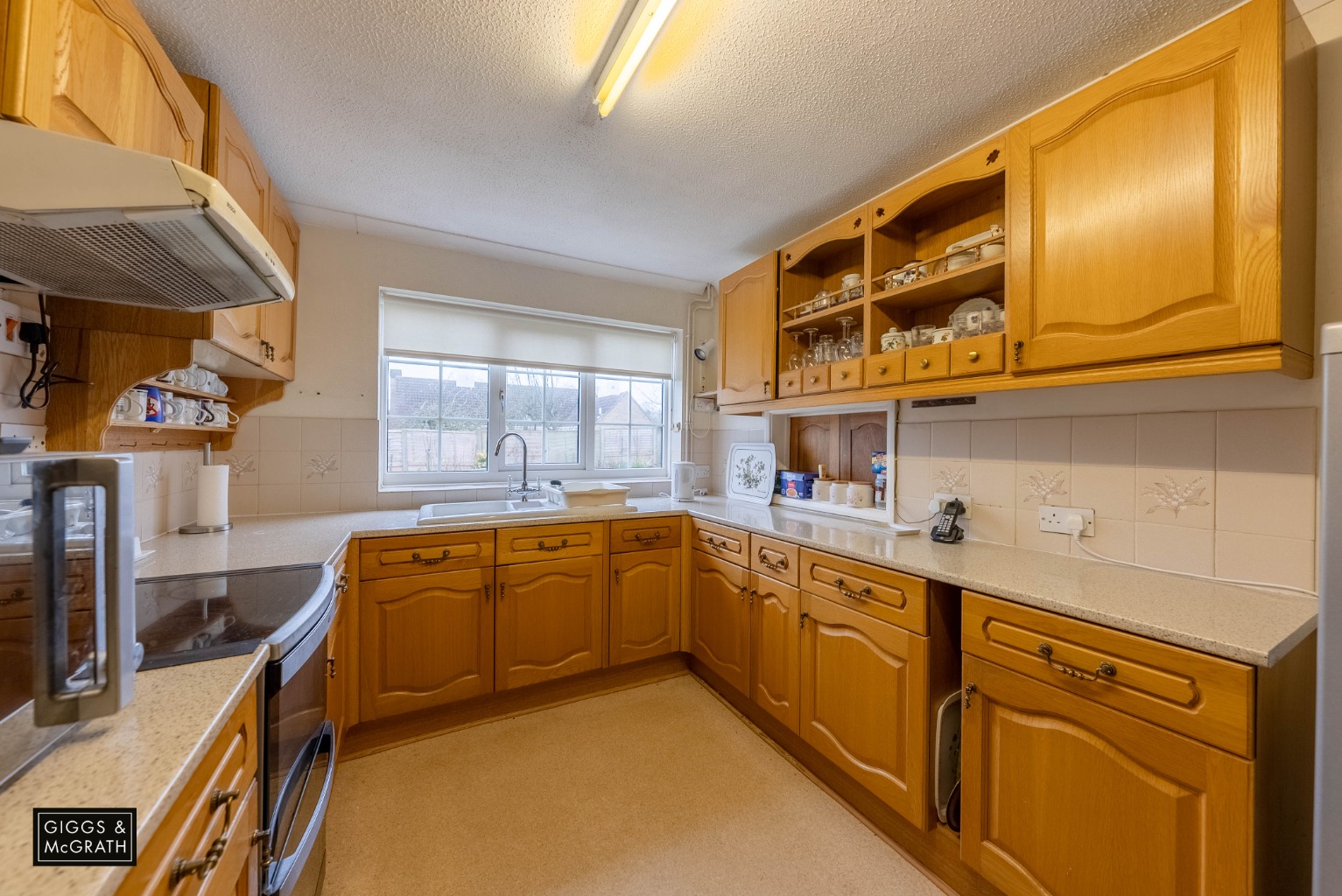 4 bed detached house for sale in Windsor Close, St Ives  - Property Image 6