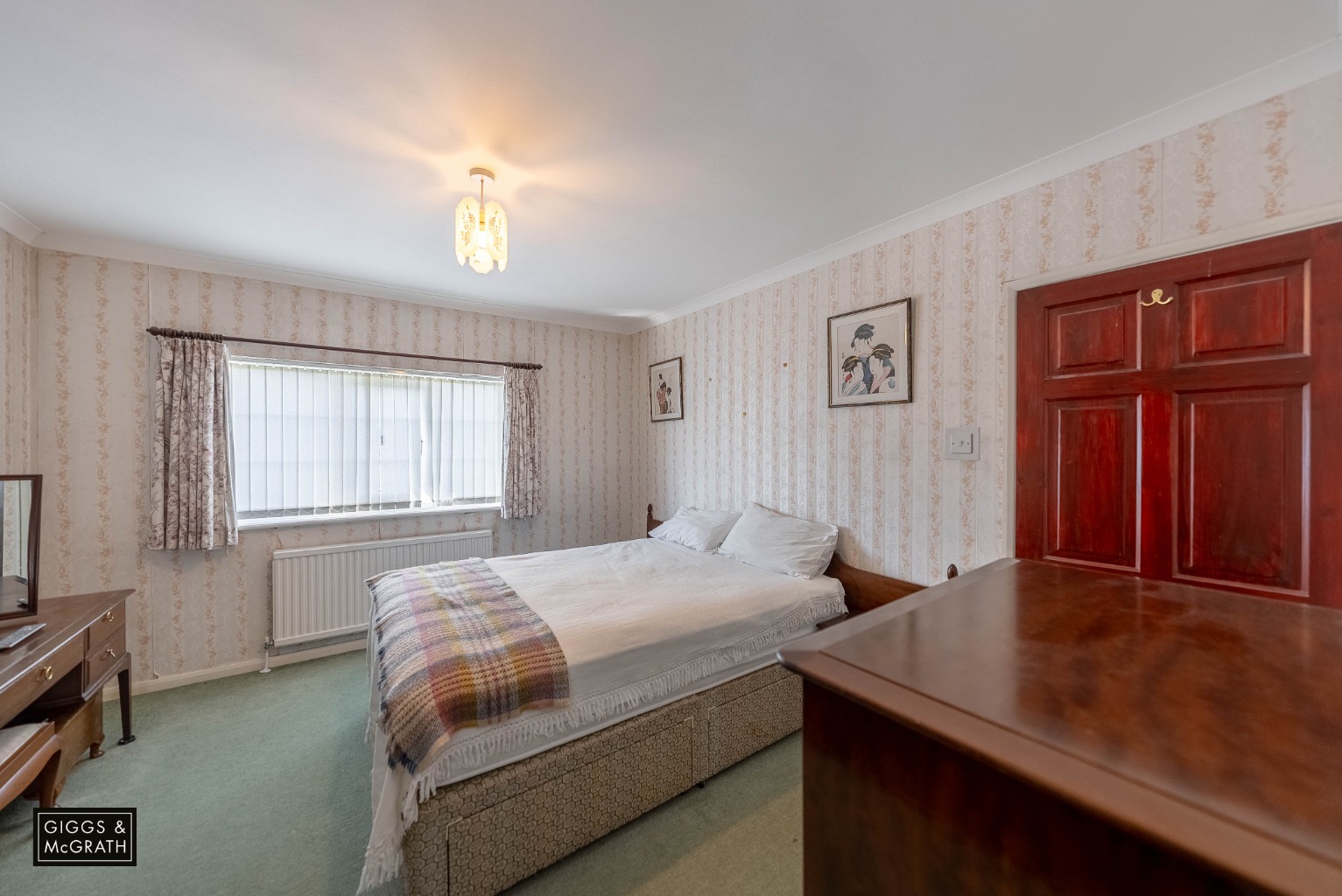 4 bed detached house for sale in Windsor Close, St Ives  - Property Image 10