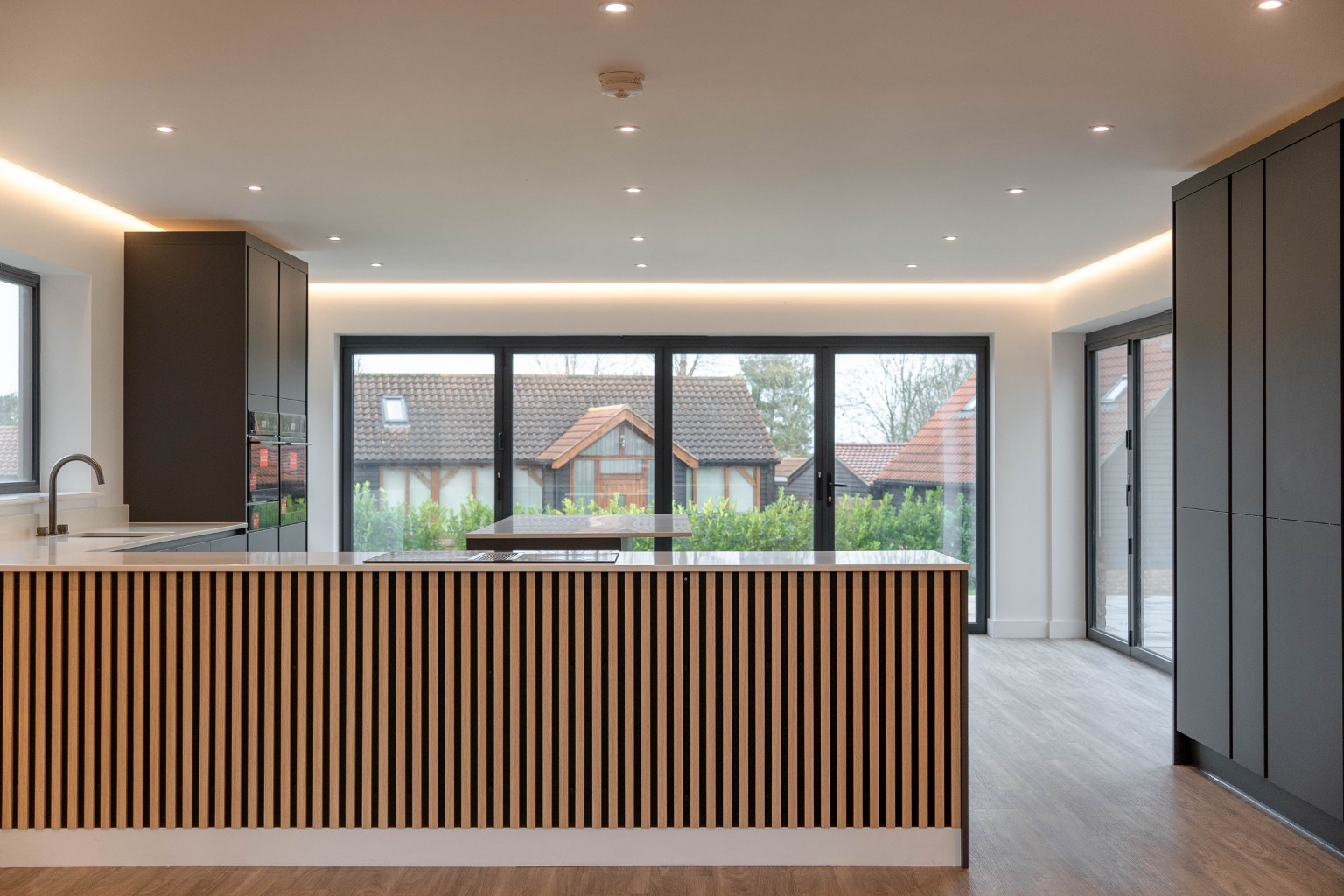 5 bed detached house for sale in Fen Road, Huntingdon 10