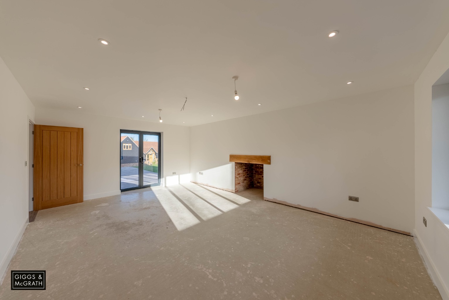 5 bed detached house for sale in Fen Road, Huntingdon  - Property Image 7