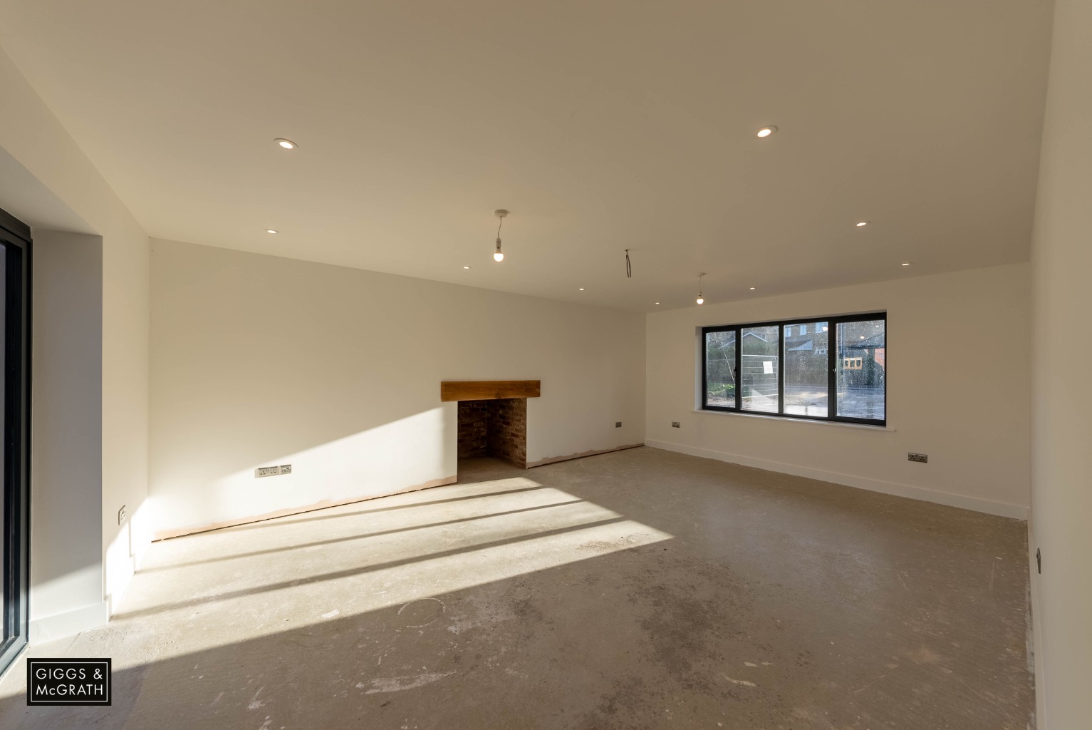 5 bed detached house for sale in Fen Road, Huntingdon  - Property Image 6