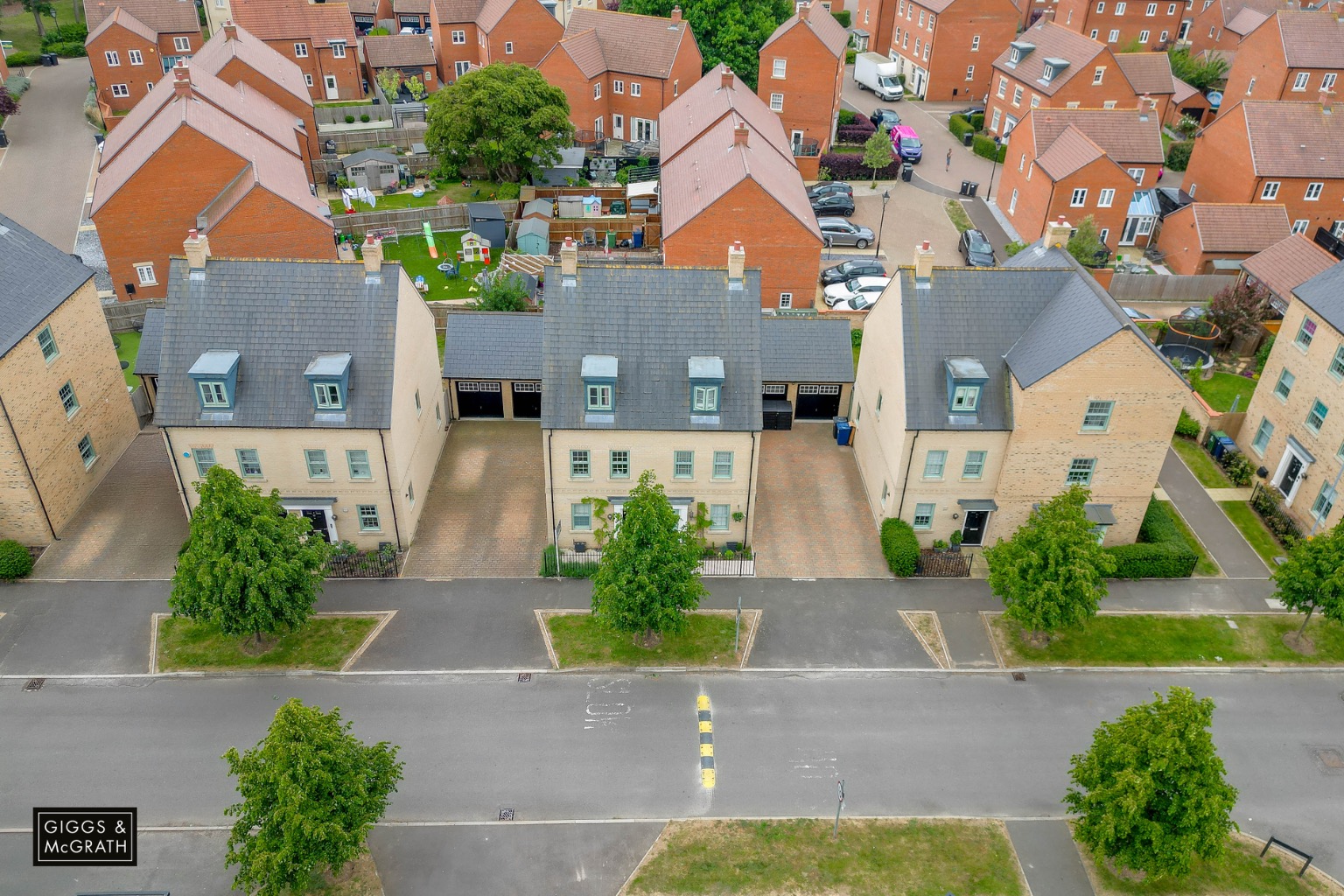 3 bed semi-detached house for sale in Central Avenue, Huntingdon 14