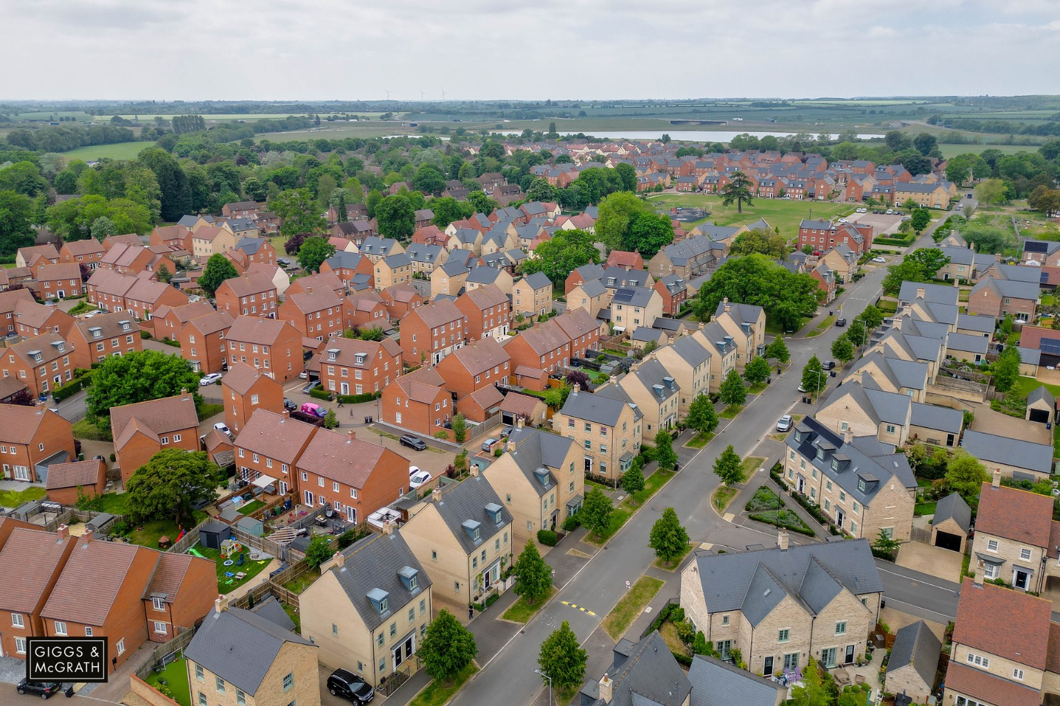3 bed semi-detached house for sale in Central Avenue, Huntingdon 16