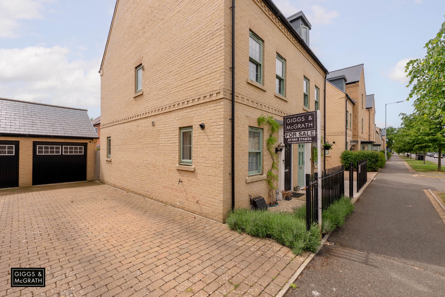 3 bed semi-detached house for sale in Central Avenue, Huntingdon  - Property Image 14