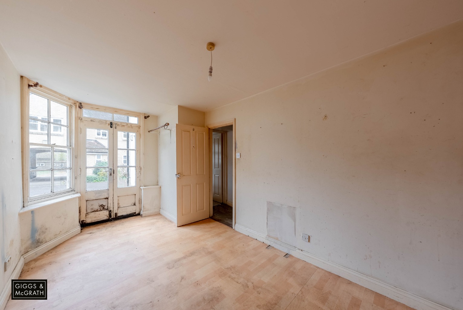 1 bed ground floor flat for sale in Mill Road, Huntingdon  - Property Image 3