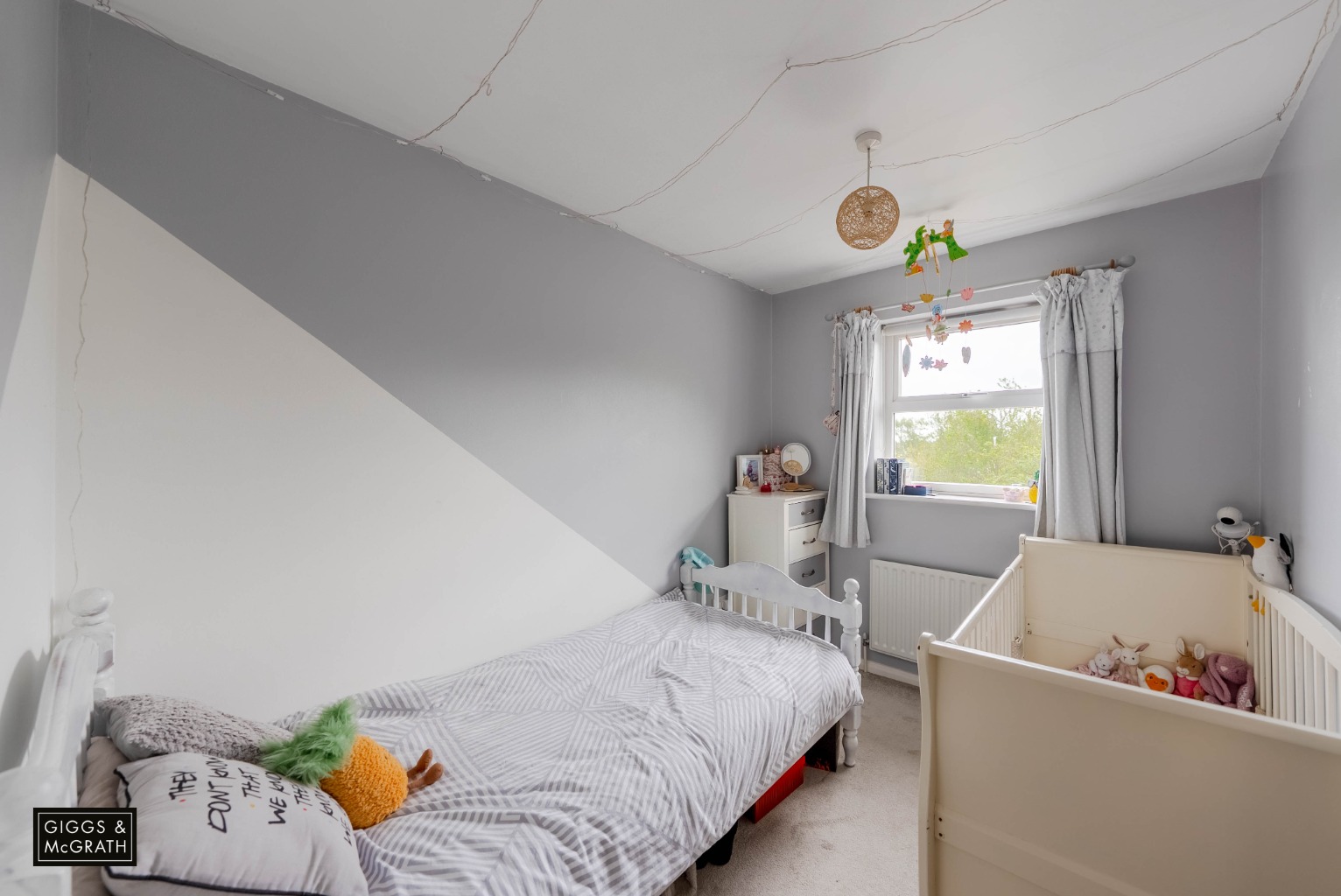 3 bed detached house for sale in Orchard Close, Cambridgeshire  - Property Image 11