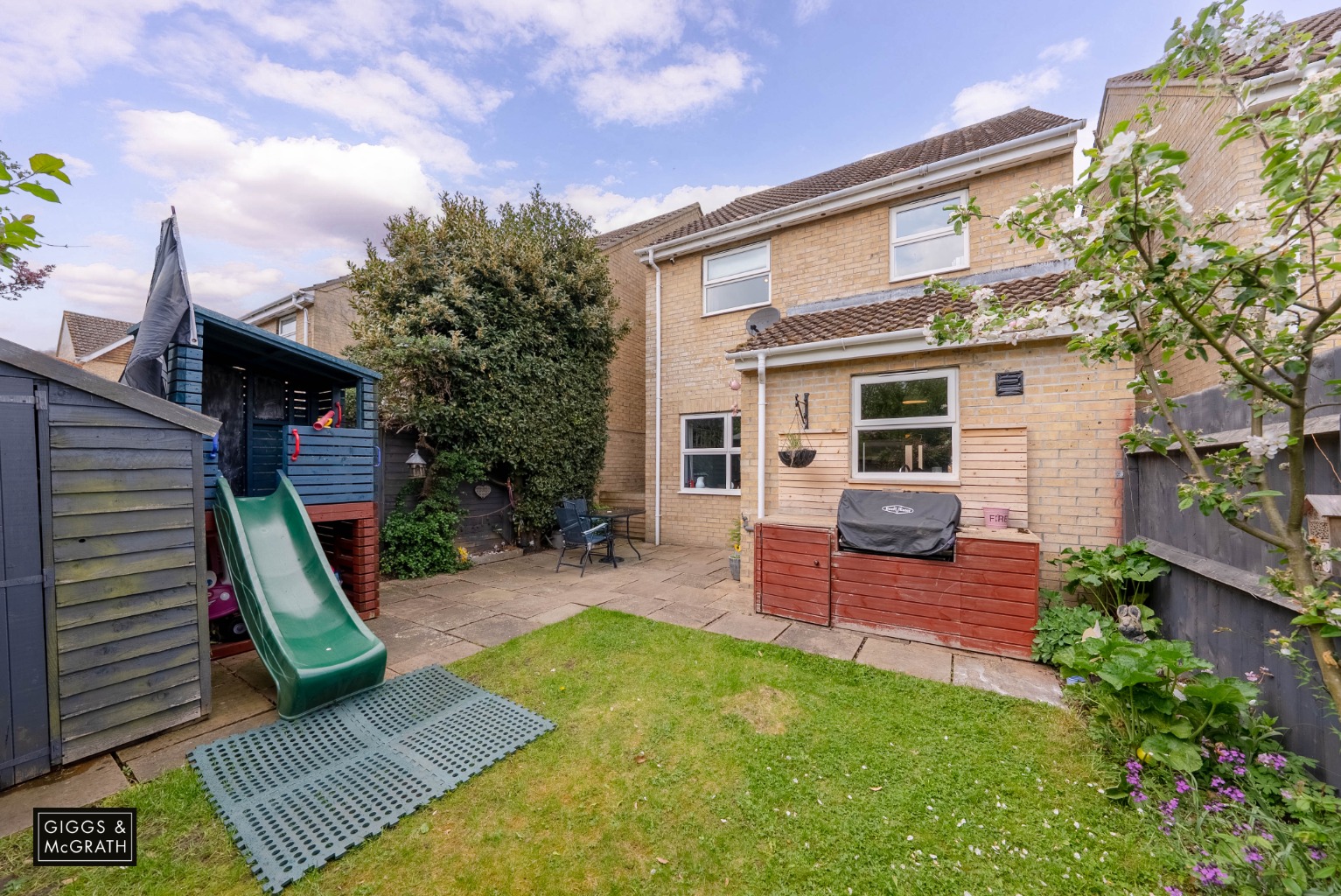 3 bed detached house for sale in Orchard Close, Cambridgeshire  - Property Image 14