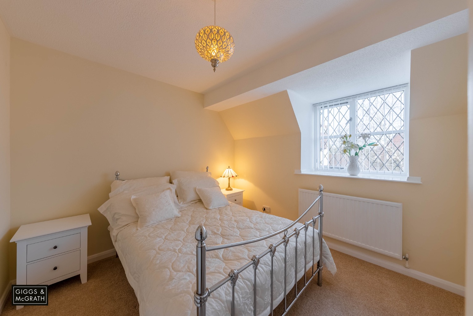 4 bed detached house for sale in Tawny Crescent, Huntingdon  - Property Image 13