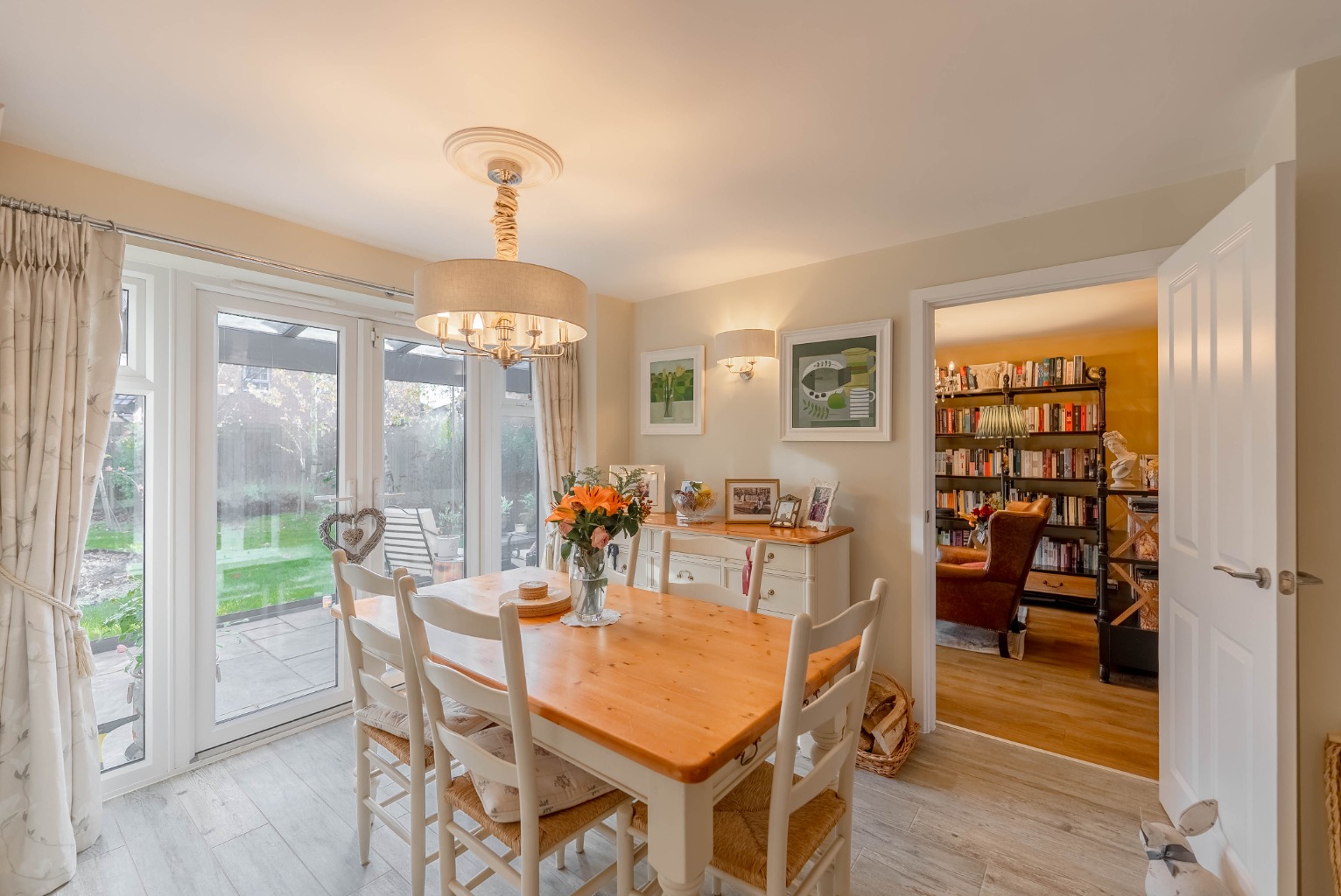 5 bed detached house for sale in Mahaddie Way, Huntingdon  - Property Image 5