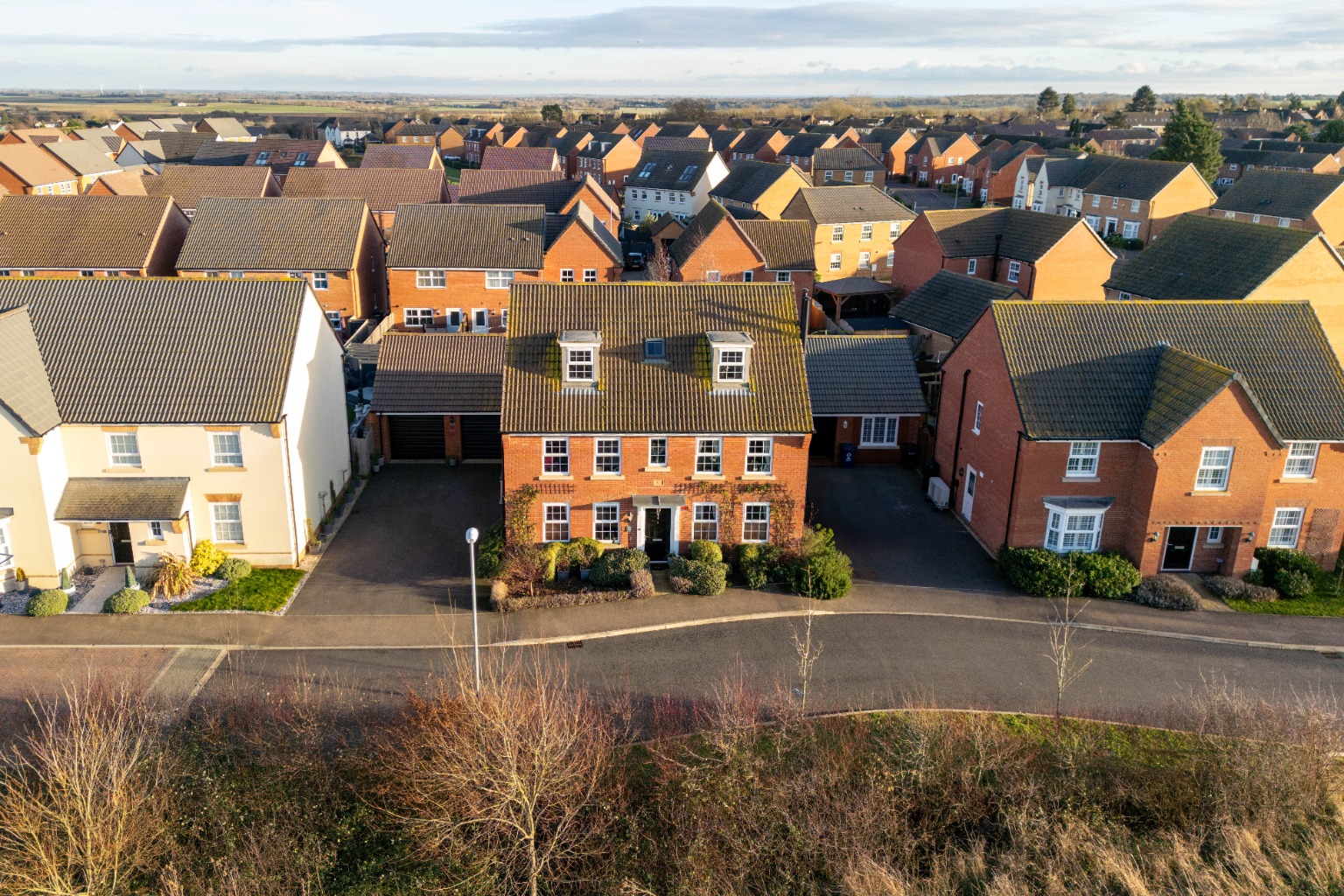 5 bed detached house for sale in Mahaddie Way, Huntingdon  - Property Image 30