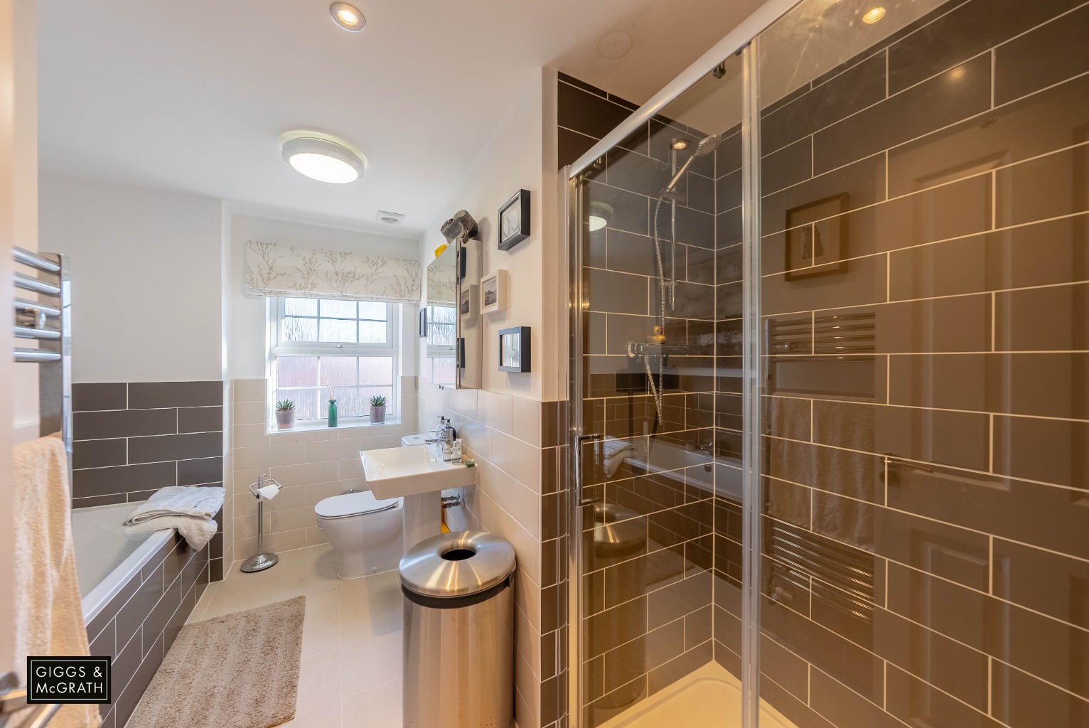 5 bed detached house for sale in Mahaddie Way, Huntingdon  - Property Image 19