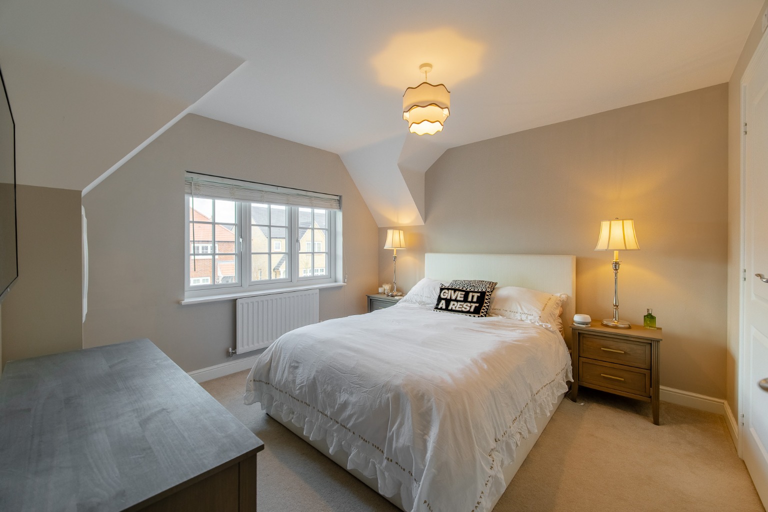 3 bed semi-detached house for sale in Druell Way, Huntingdon  - Property Image 7