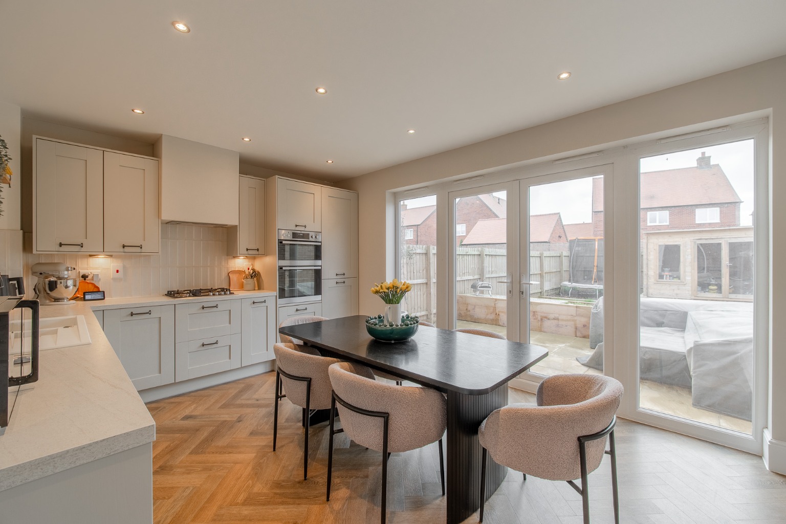 3 bed semi-detached house for sale in Druell Way, Huntingdon  - Property Image 3