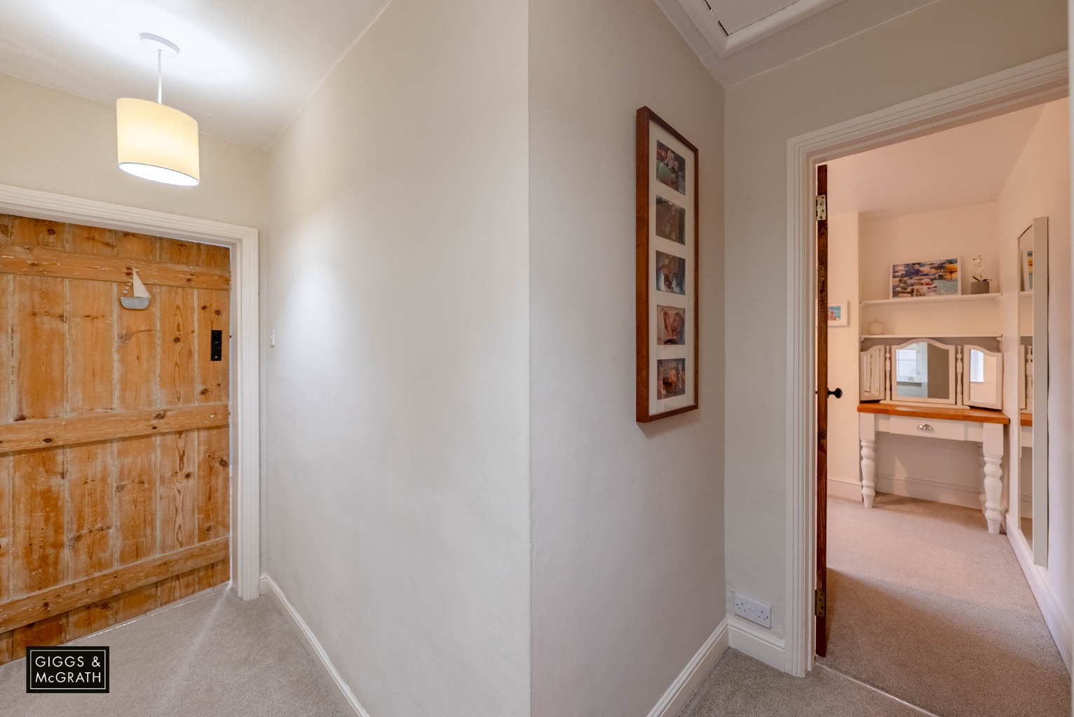 2 bed end of terrace house for sale in Parkhall Road, Huntingdon 12