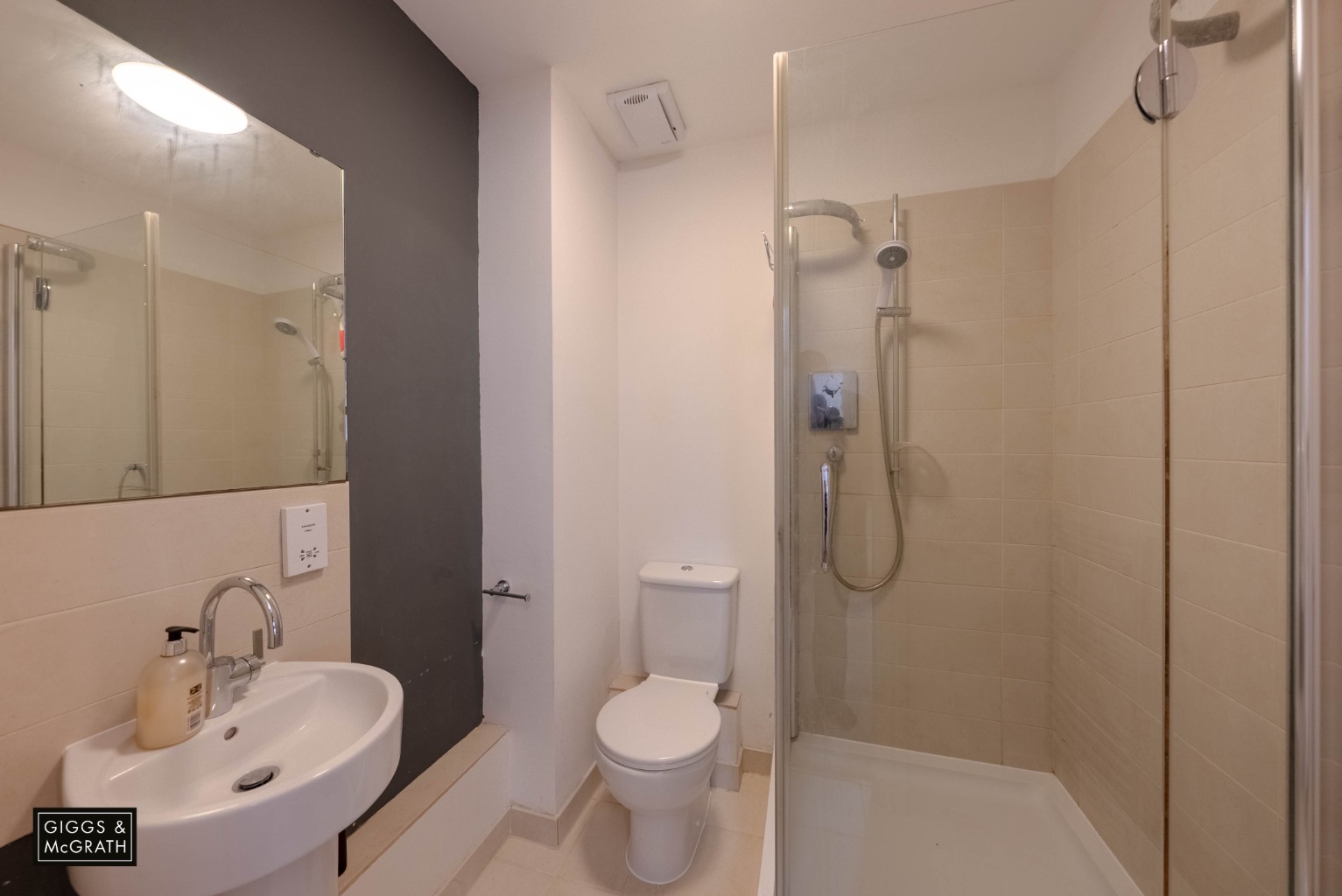 2 bed ground floor maisonette for sale in Walden Grove, Huntingdon 4