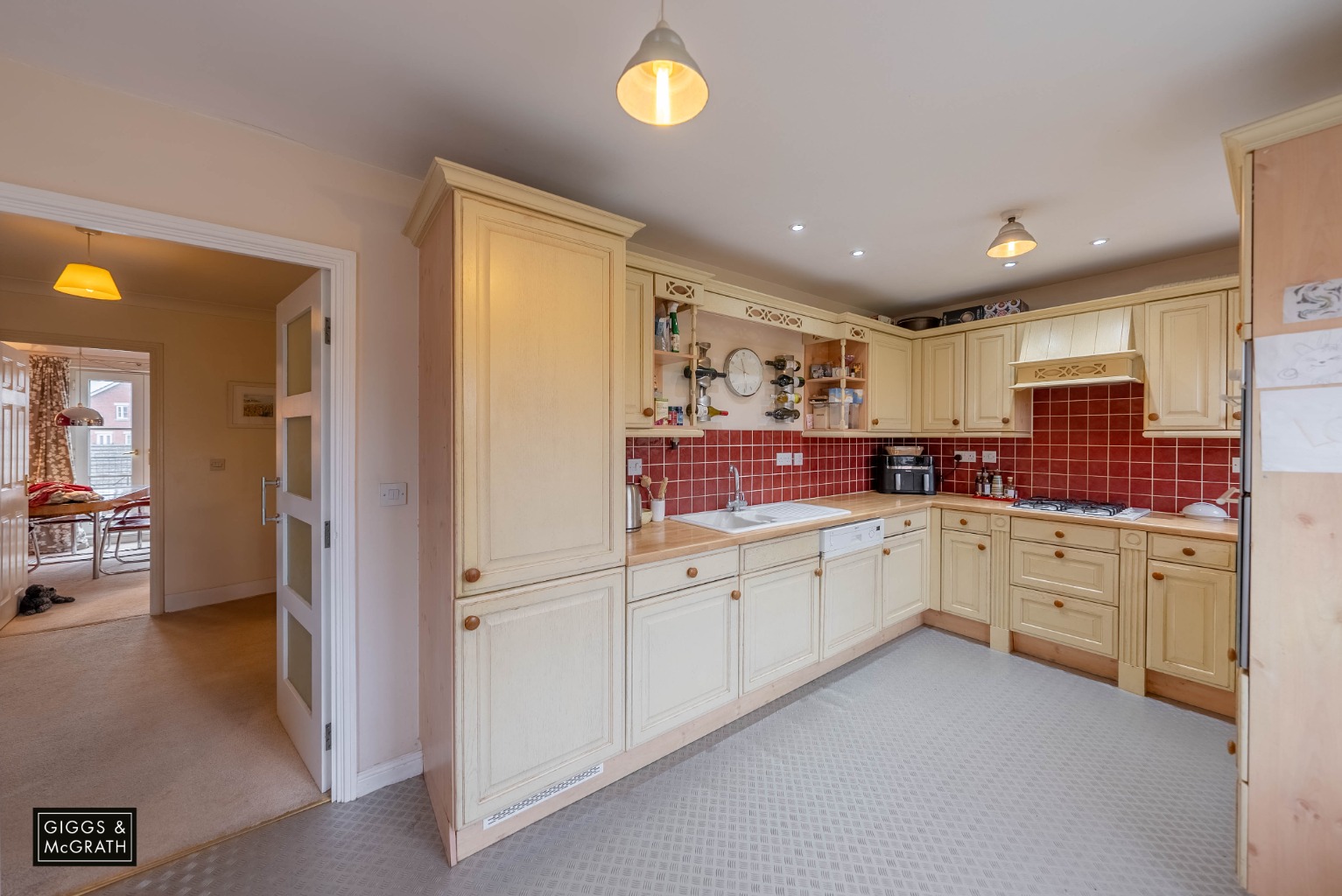 4 bed town house for sale in Foster Way, Cambridge 2
