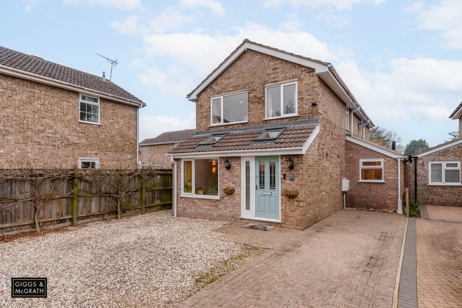 4 bed detached house for sale in The Trundle, Huntingdon, PE28