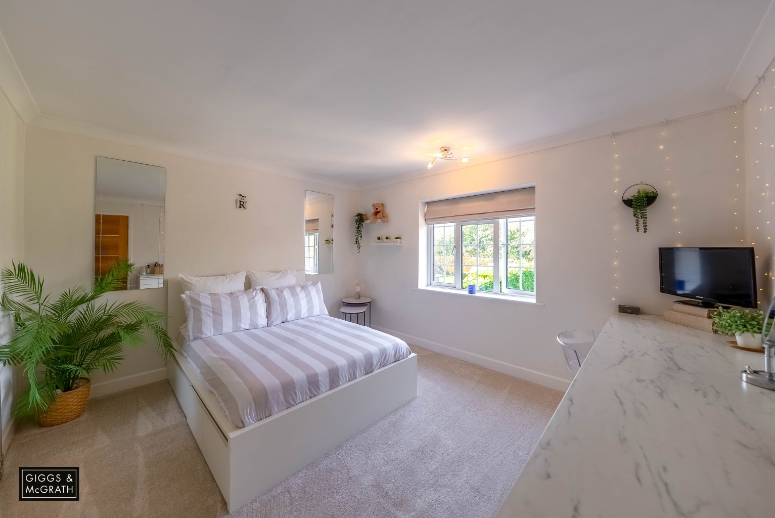 3 bed detached house for sale in Bury Road, Huntingdon 9