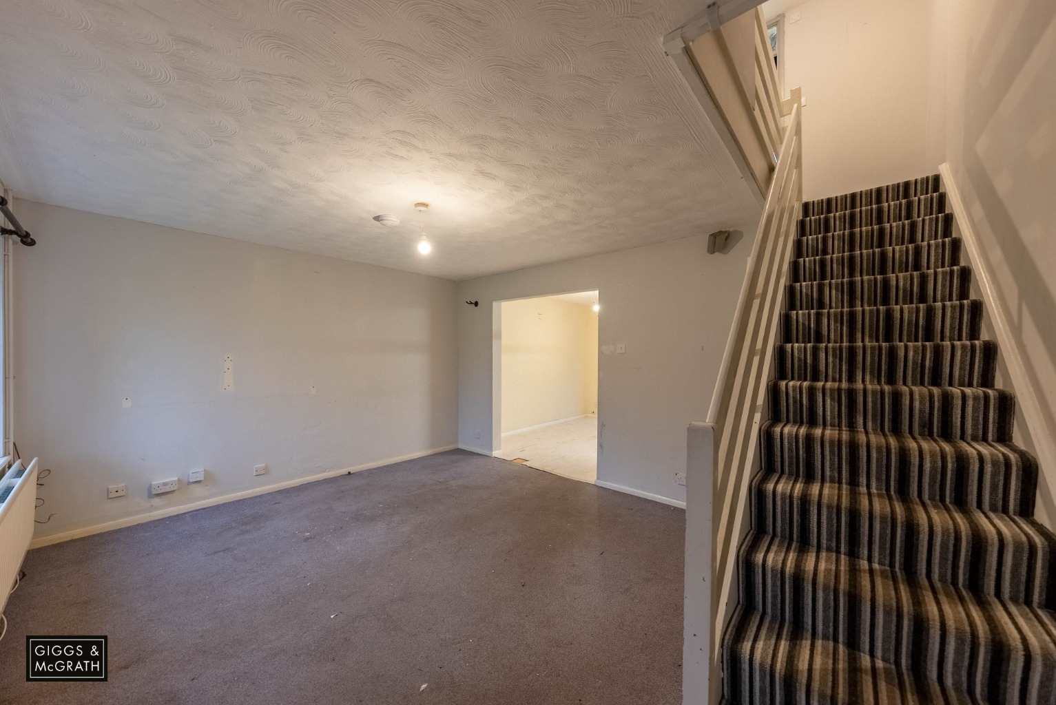 3 bed terraced house for sale in Windsor Close, St. Ives 4