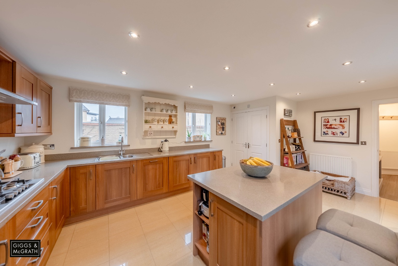 4 bed detached house for sale in Summer's Hill Drive, Cambridge 11