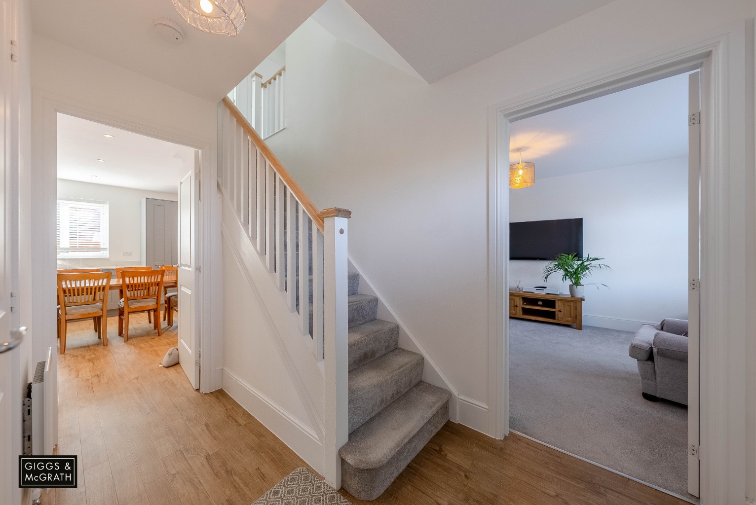 4 bed detached house for sale in Huntingdon Road, Huntingdon  - Property Image 3