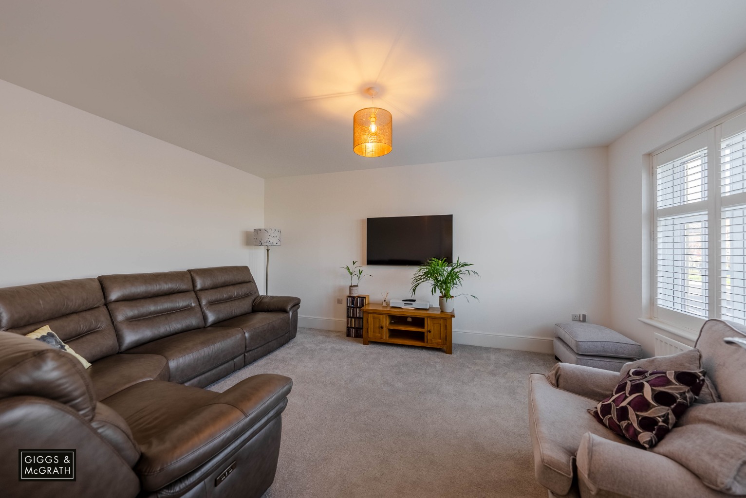 4 bed detached house for sale in Huntingdon Road, Huntingdon 3