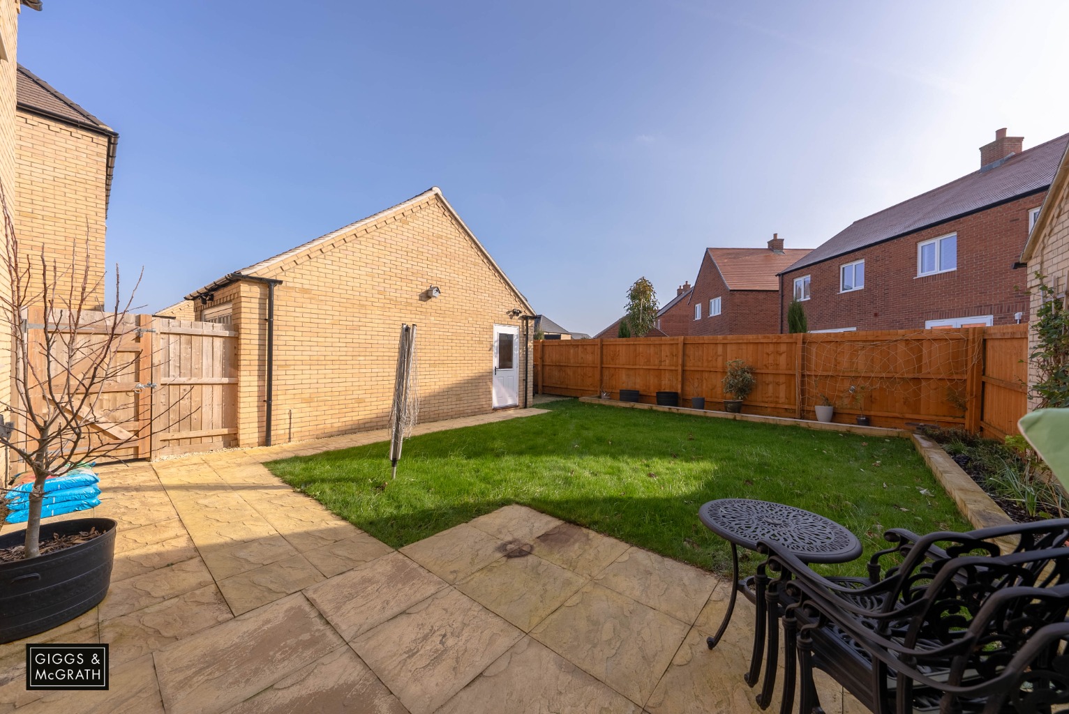 4 bed detached house for sale in Huntingdon Road, Huntingdon 18