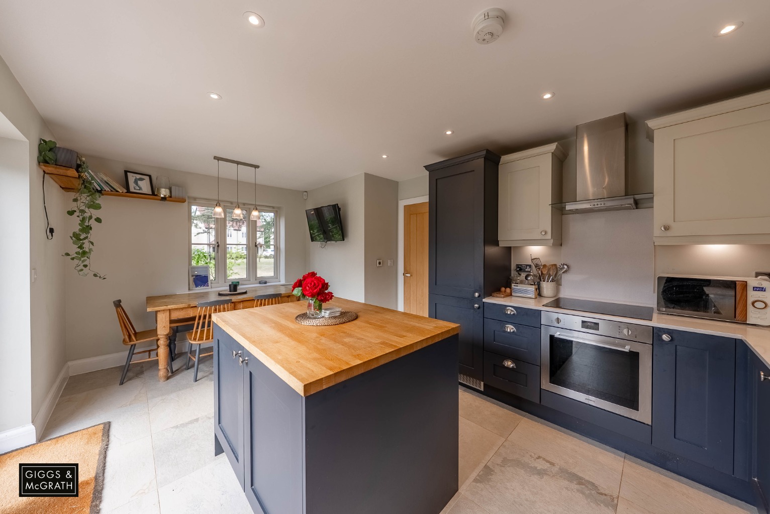 3 bed cottage for sale in North Road, Huntingdon 5