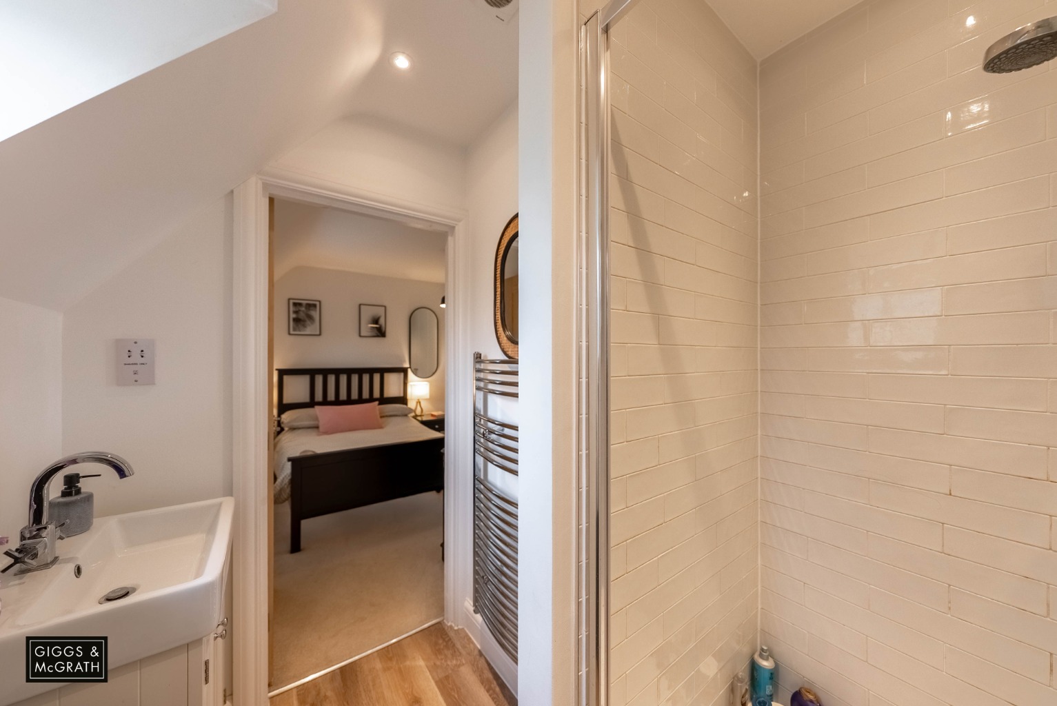 3 bed cottage for sale in North Road, Huntingdon 10