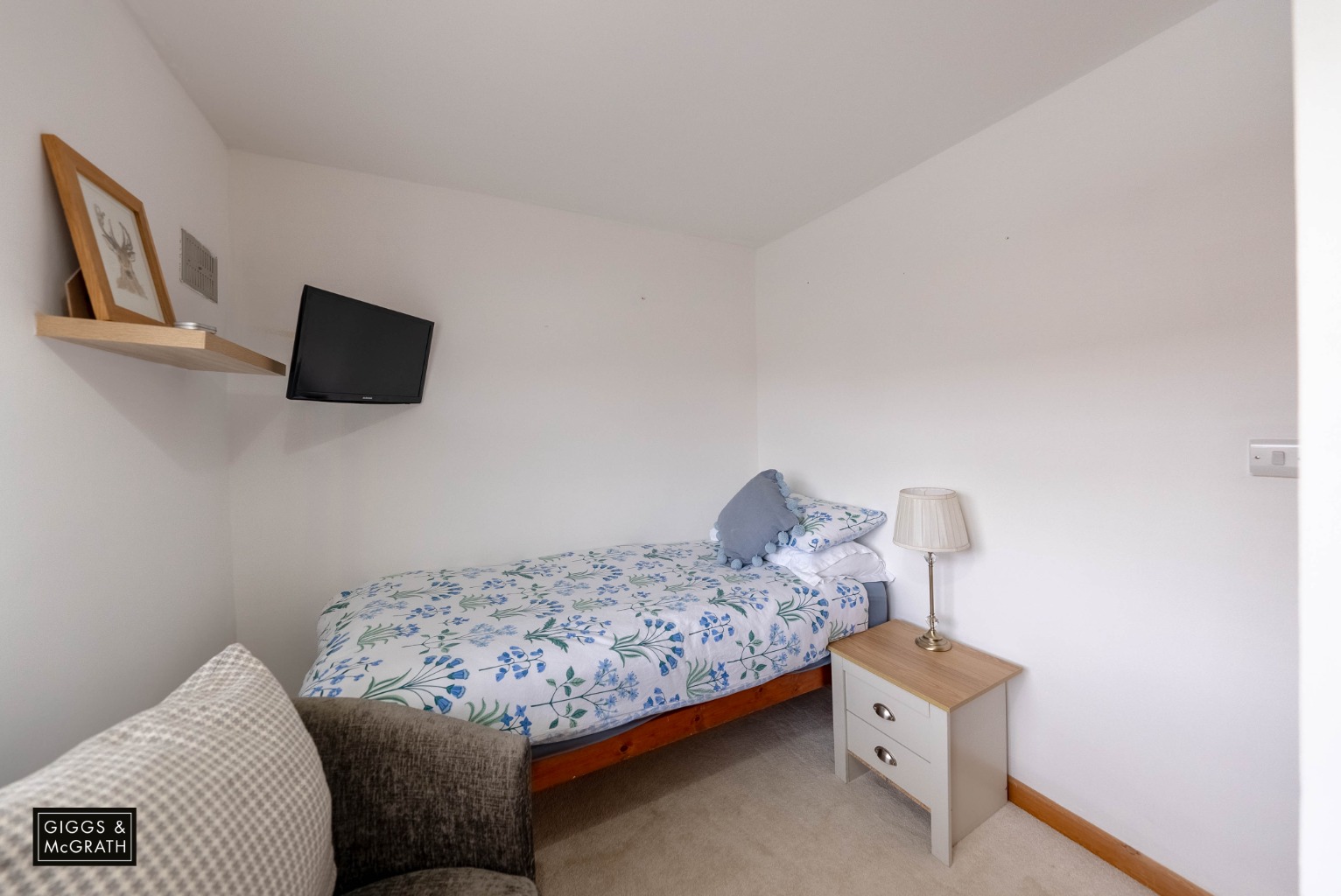 3 bed semi-detached house for sale in Belle Isle Crescent, Huntingdon 14