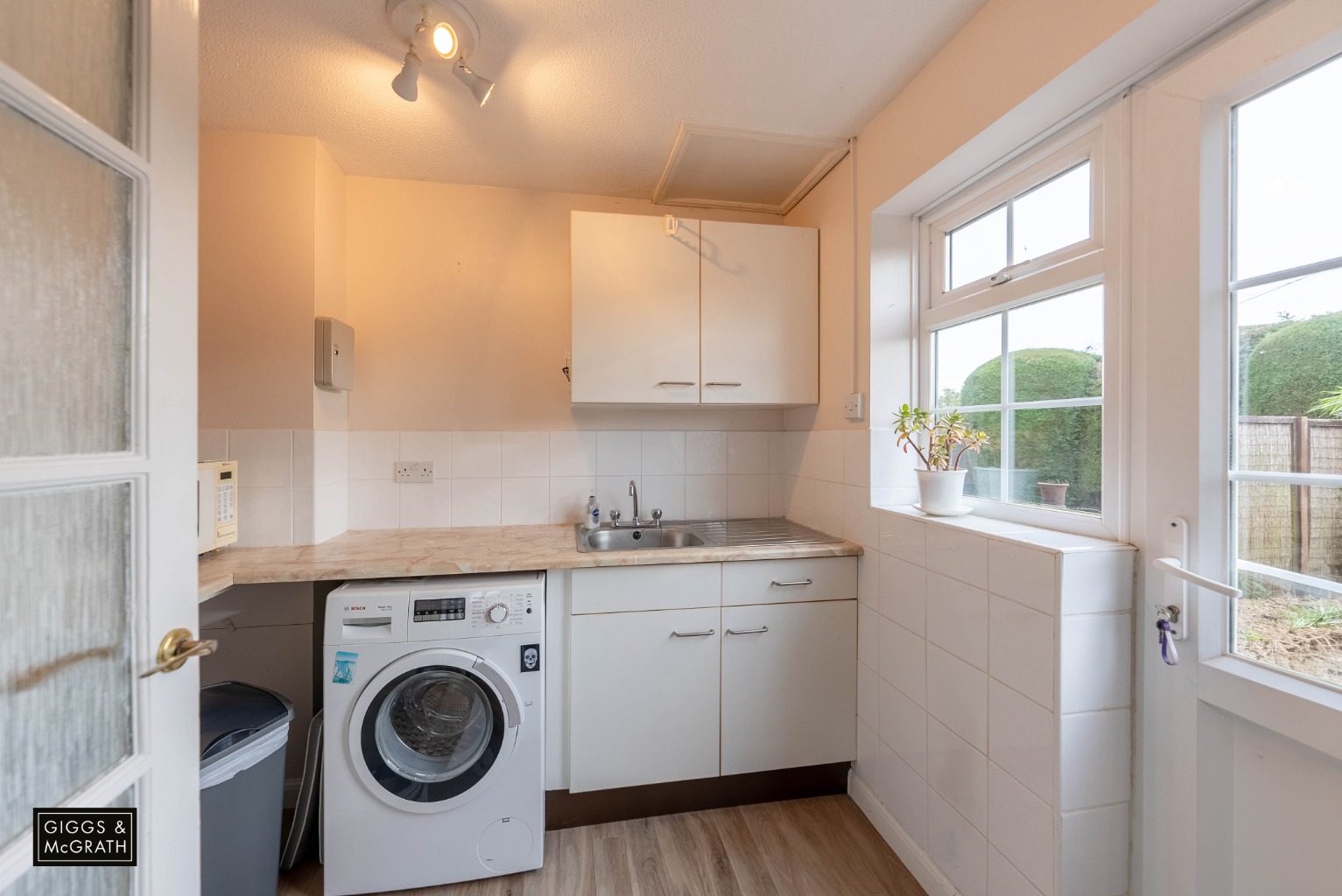 4 bed detached house for sale in Rookery Close, St. Ives 7