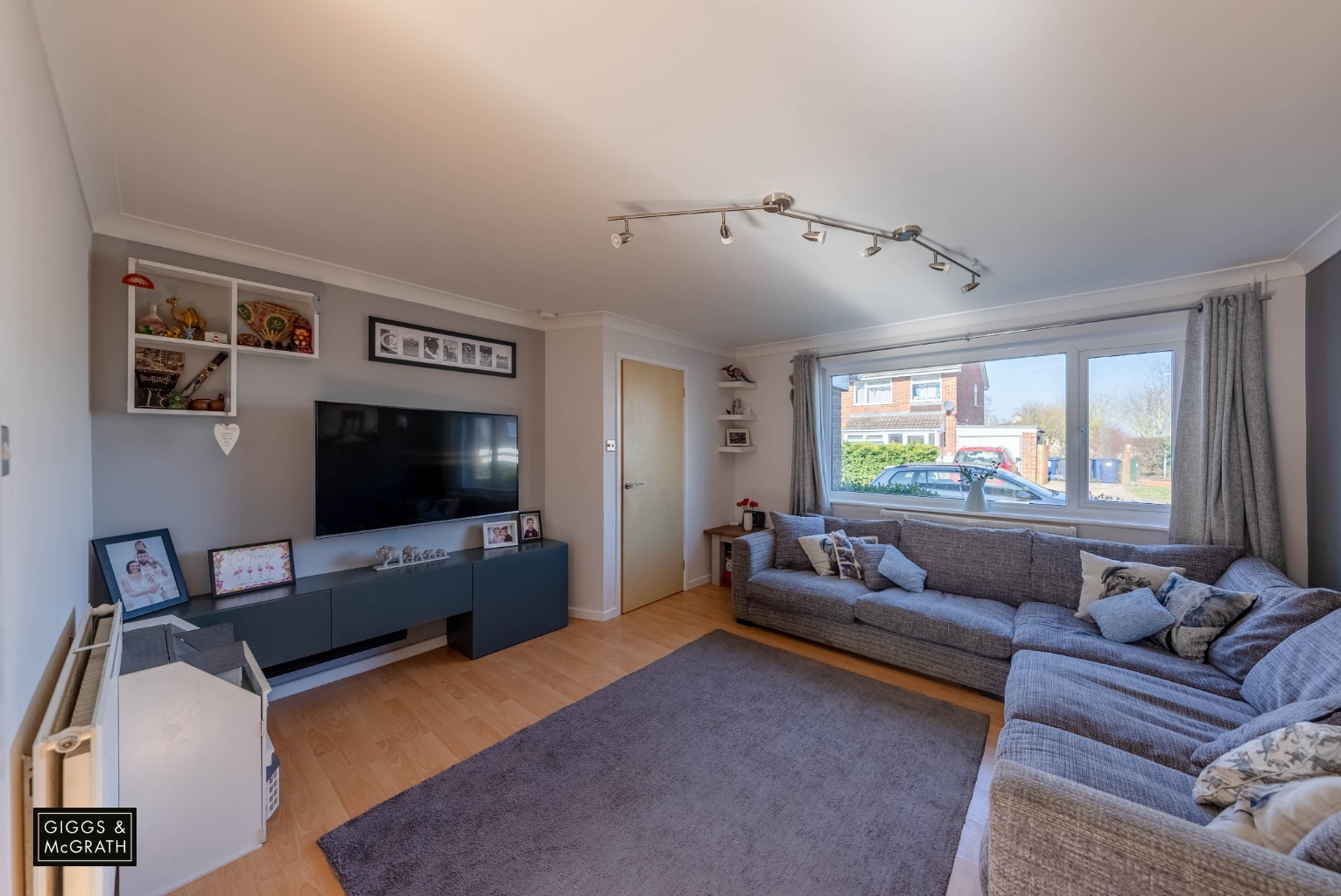 3 bed semi-detached house for sale in The Trundle, Huntingdon  - Property Image 2