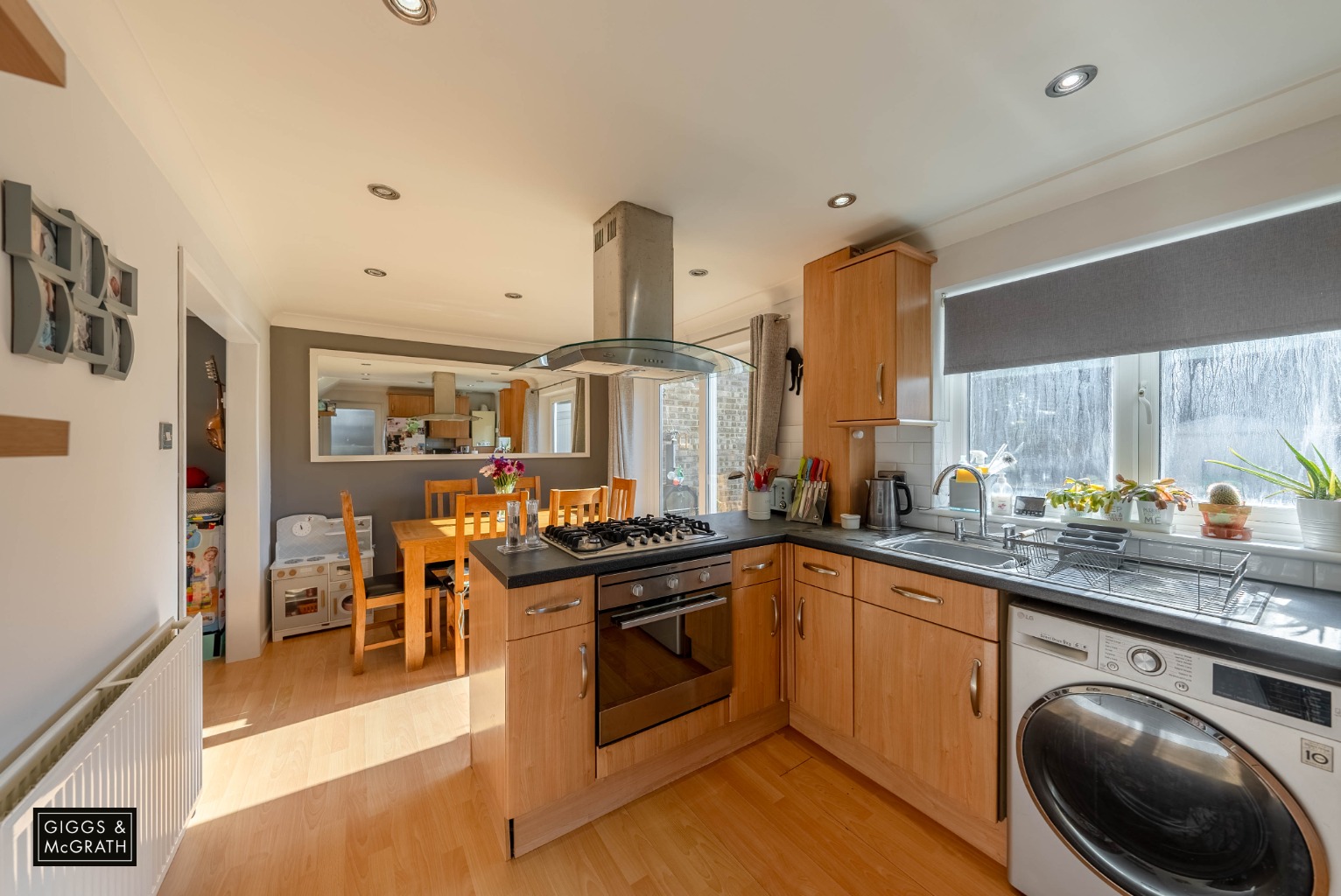 3 bed semi-detached house for sale in The Trundle, Huntingdon  - Property Image 5