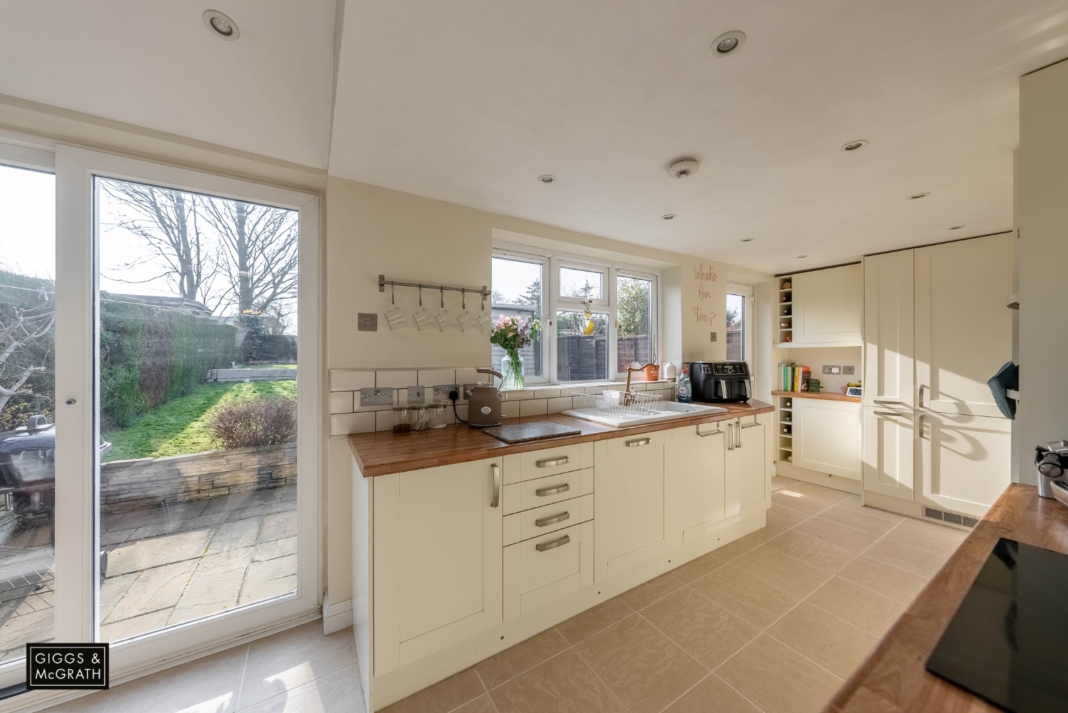 3 bed semi-detached house for sale in Park Road, Huntingdon 4