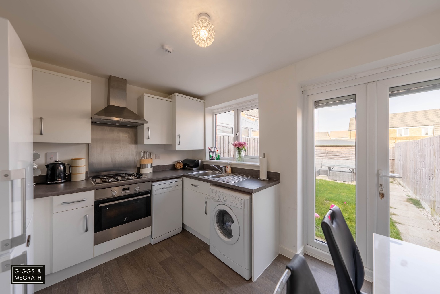 3 bed terraced house for sale in Bloomfield Drive, Huntingdon  - Property Image 3