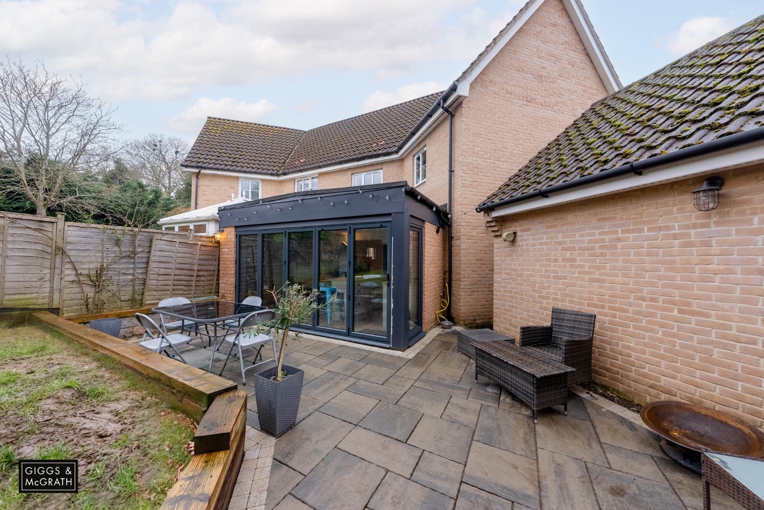 3 bed semi-detached house for sale in Signal Road, Huntingdon 22