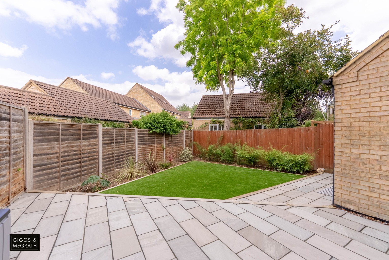 2 bed semi-detached house for sale in Headlands, Huntingdon  - Property Image 13