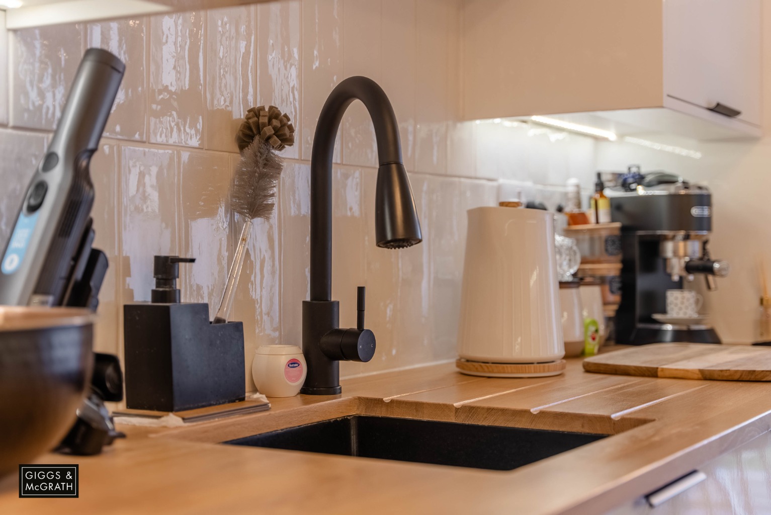 2 bed semi-detached house for sale in Lancelot Way, Huntingdon 9