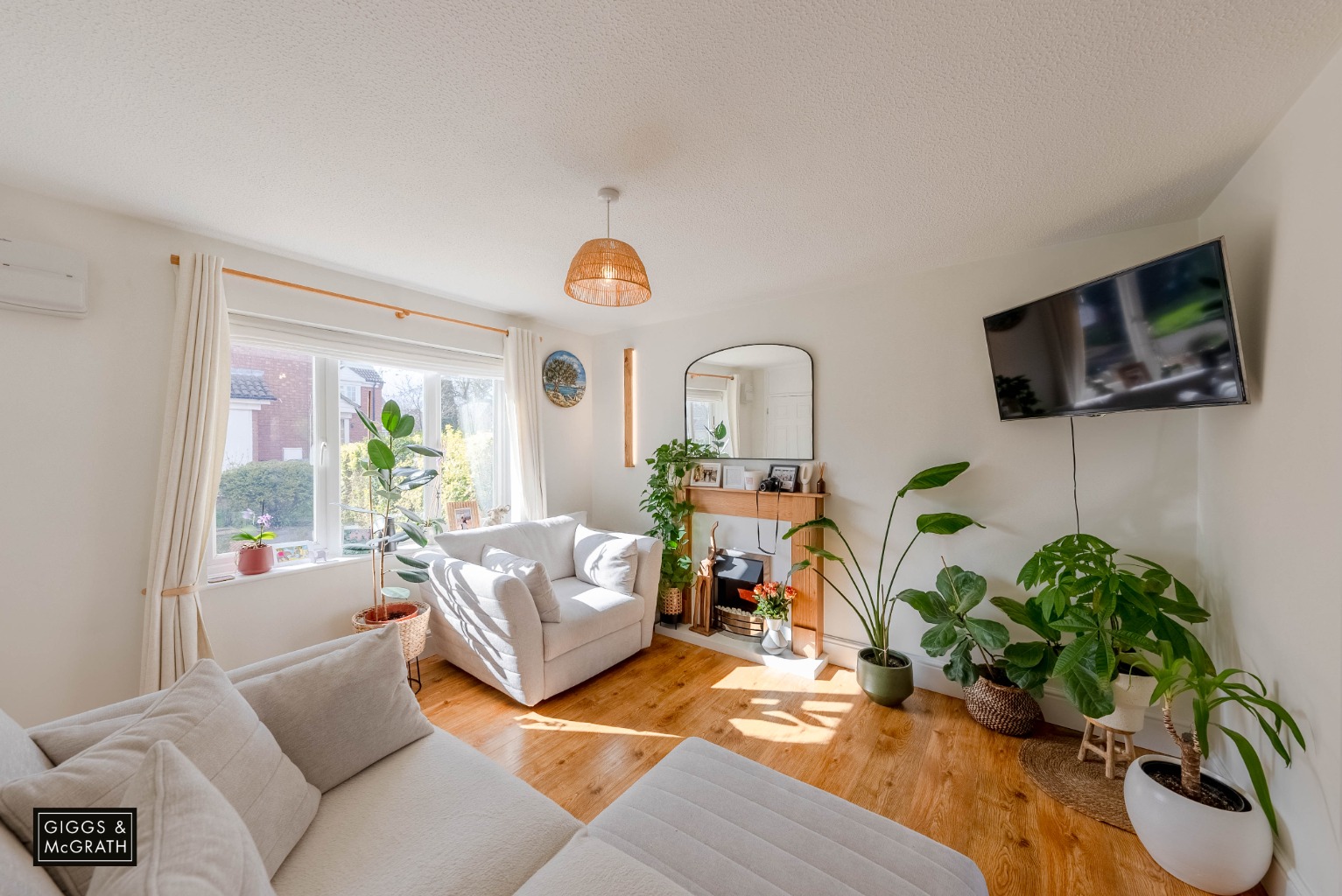 3 bed terraced house for sale in Morland Way, St. Ives  - Property Image 6