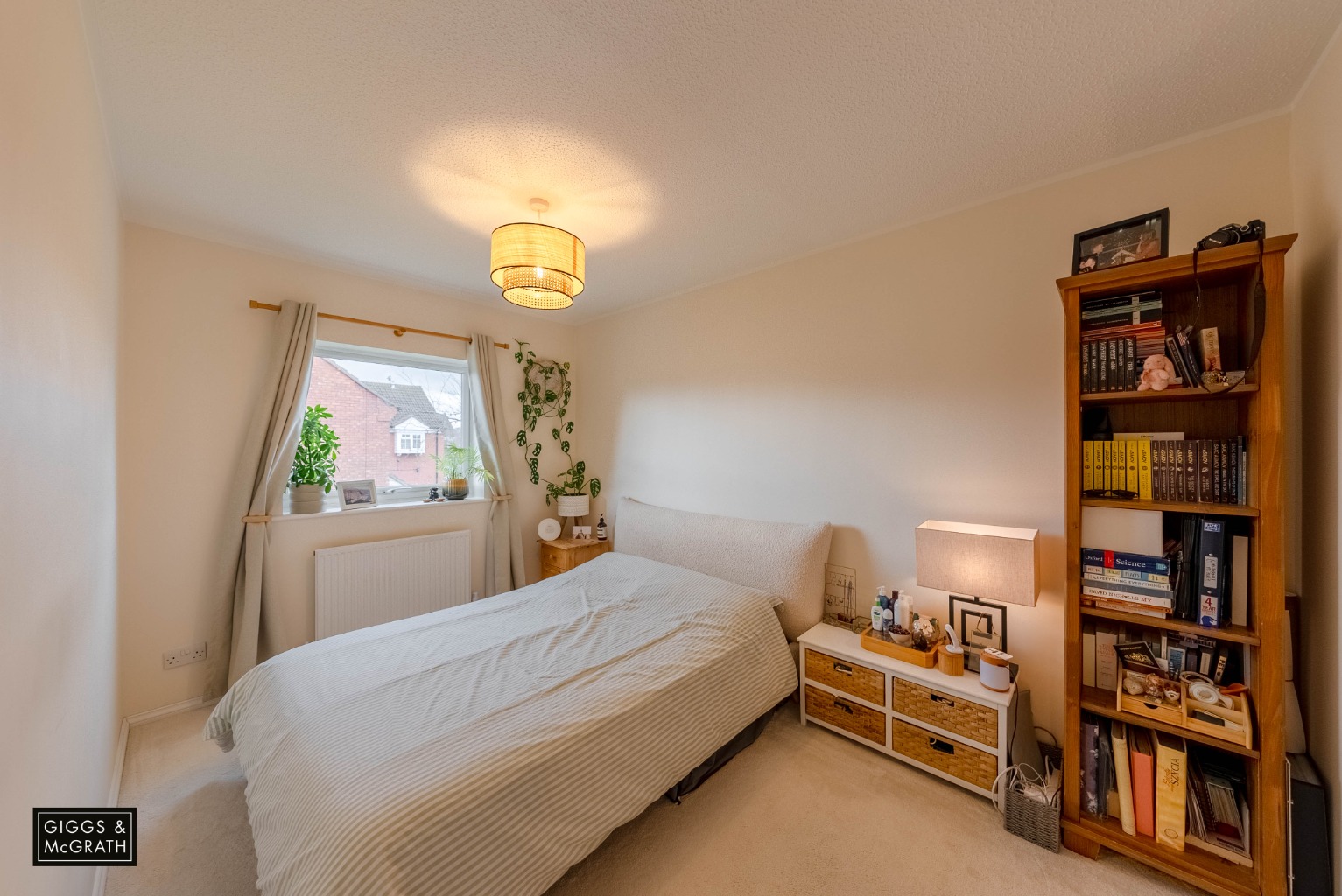 3 bed terraced house for sale in Morland Way, St. Ives  - Property Image 12